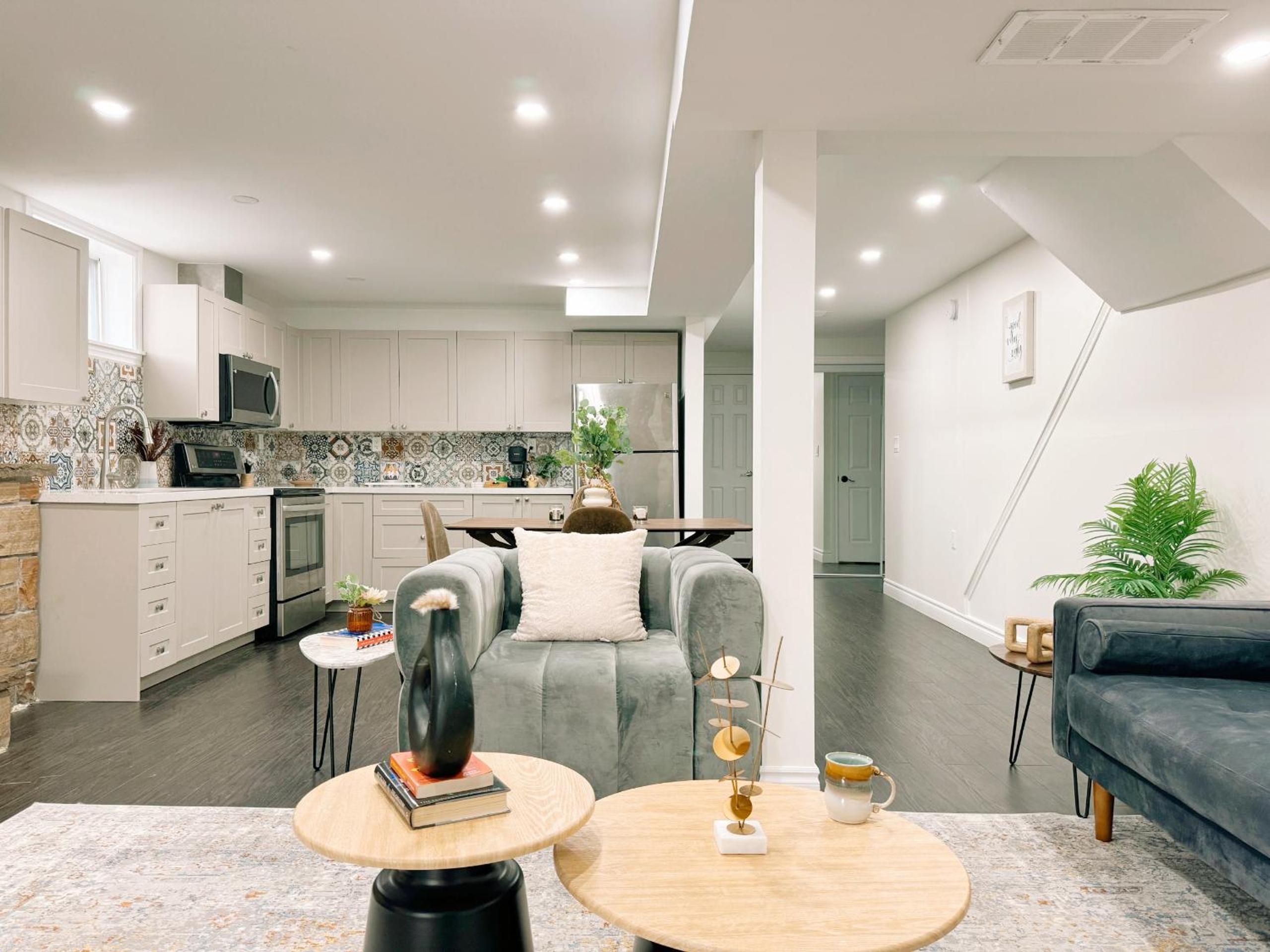 Stylish & Spacious Guesthome With More Than Essentials