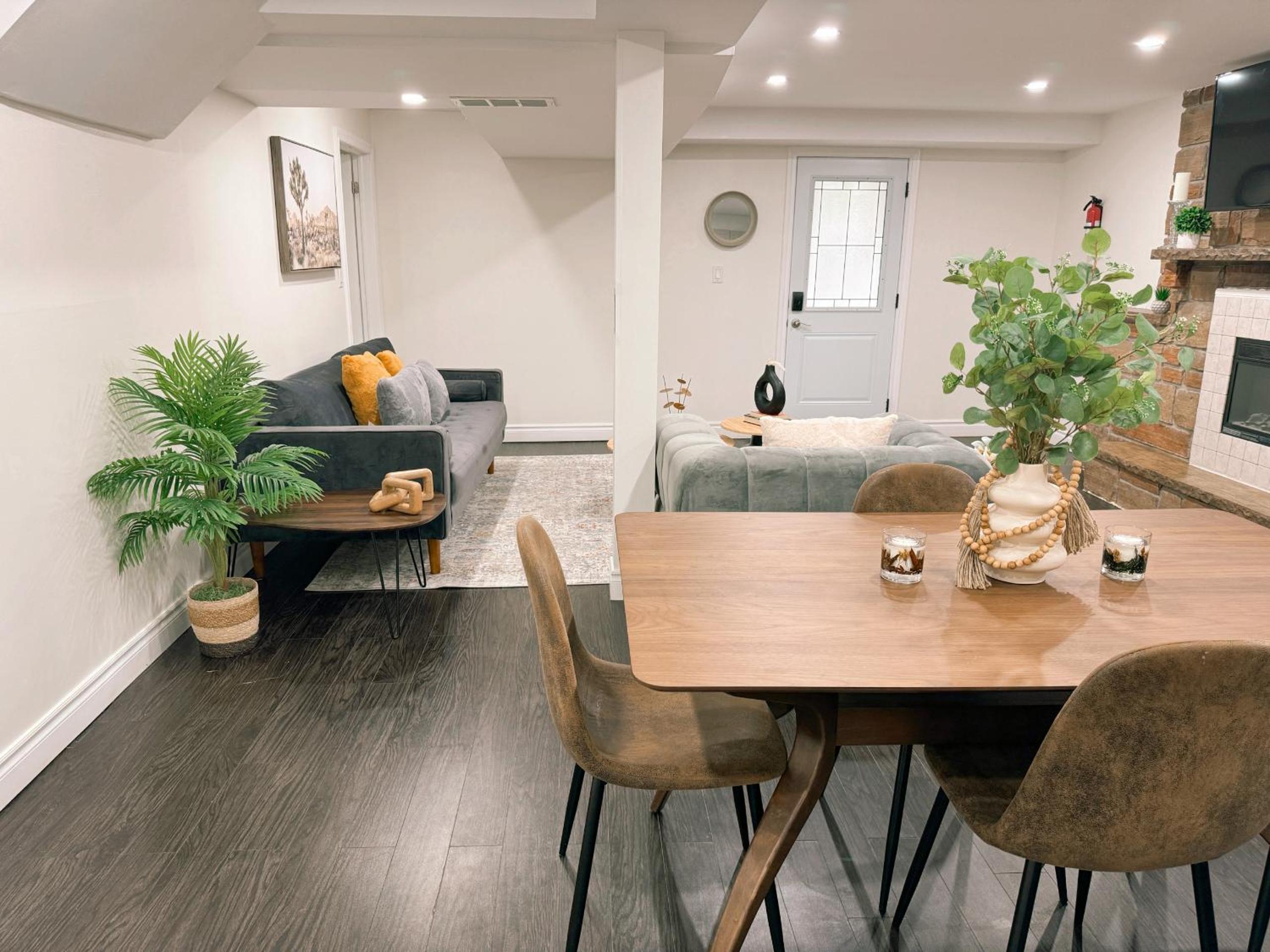 Stylish & Spacious Guesthome With More Than Essentials