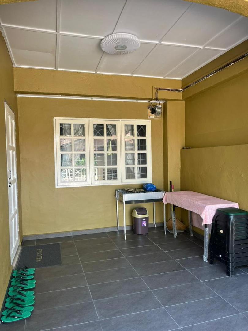 Qaseh Aseana Homestay
