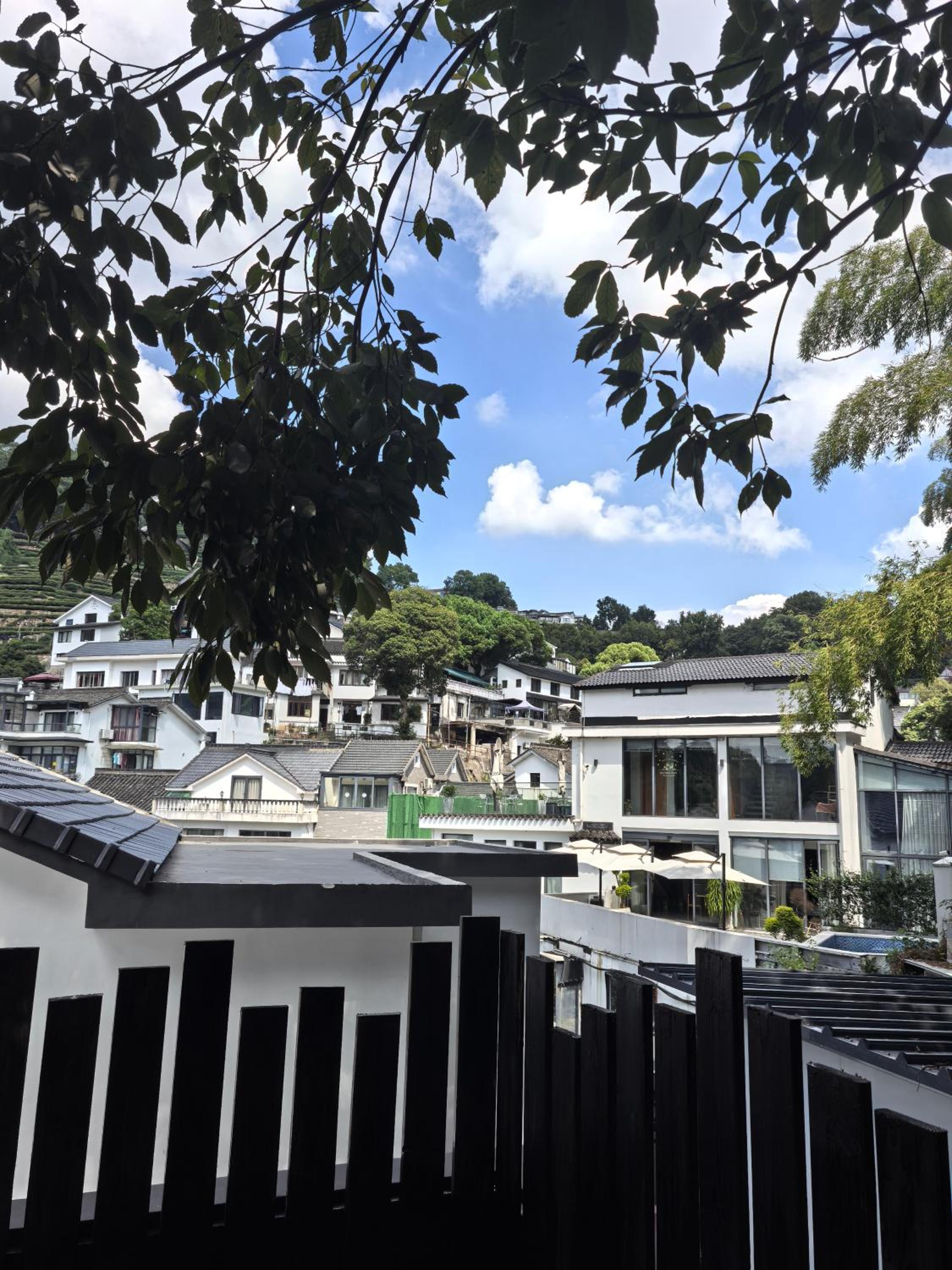 Hangzhou Moju Boutique Guesthouse at the West Lake