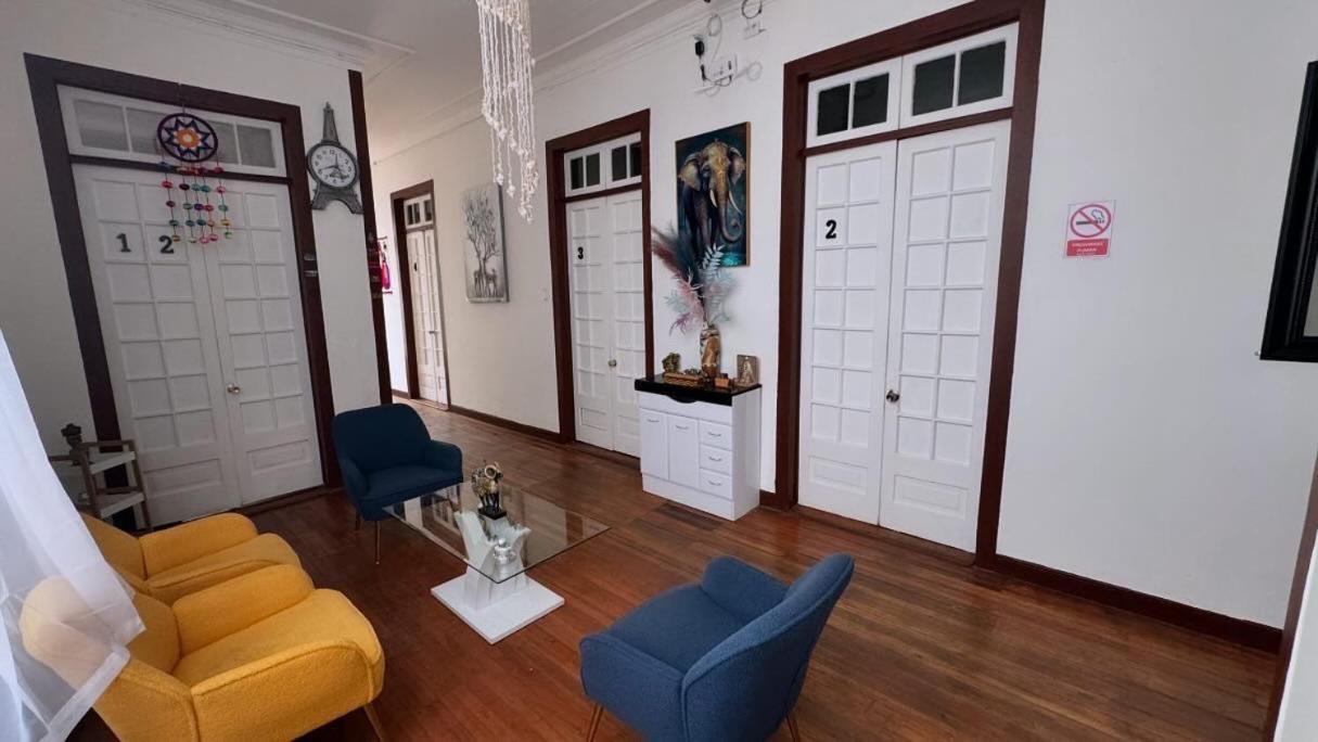 Bella casona barrio bellavista mancora