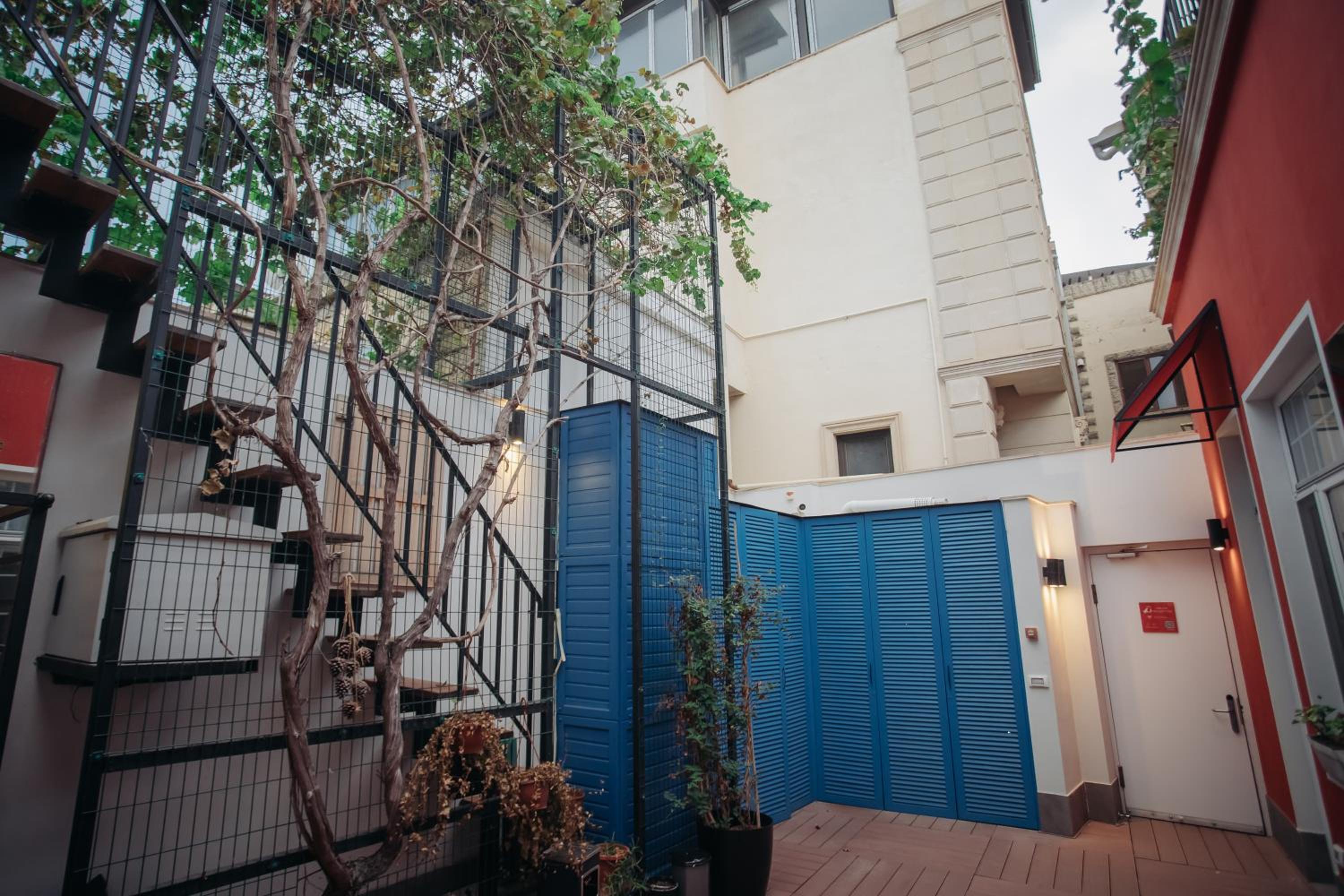 Rest Studios Baku