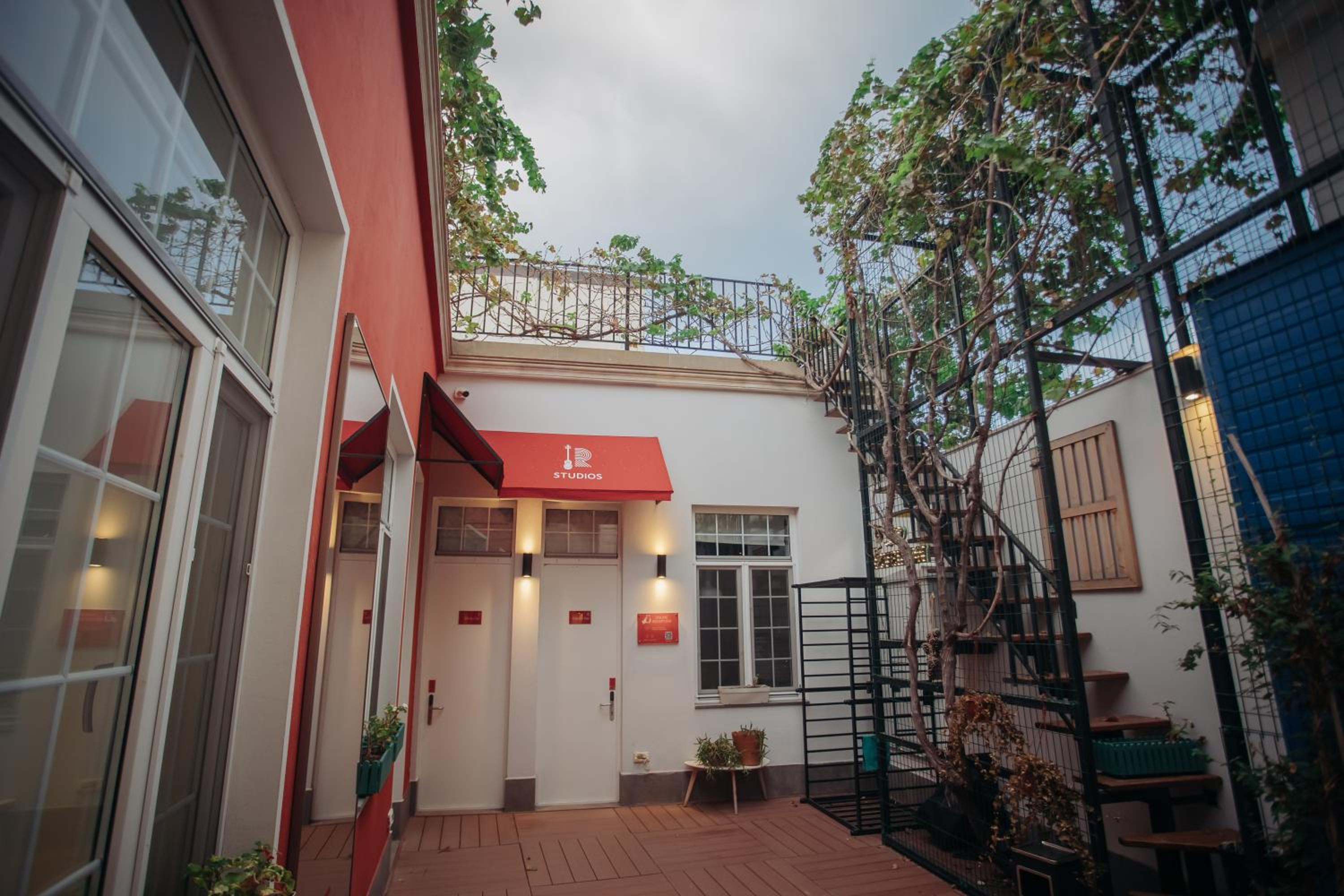 Rest Studios Baku