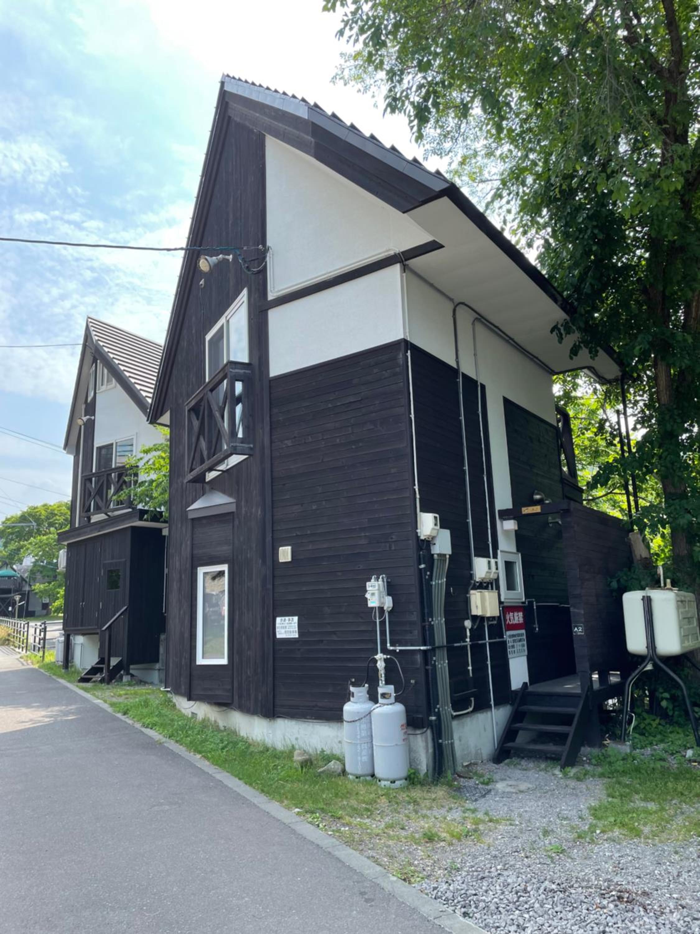Winkel Village