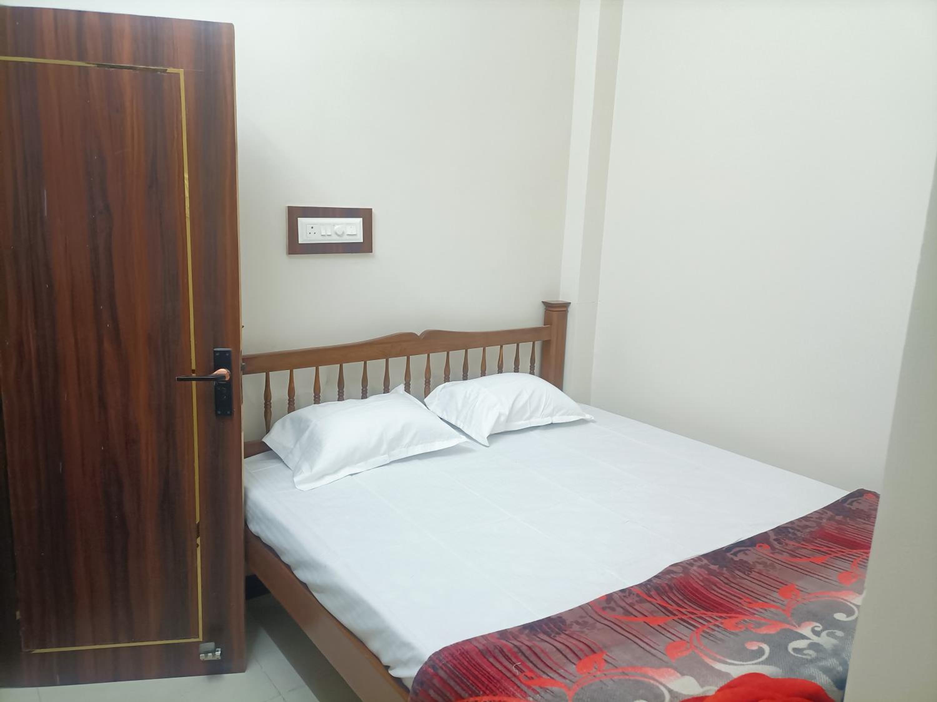 Shivarpanam Home Stay