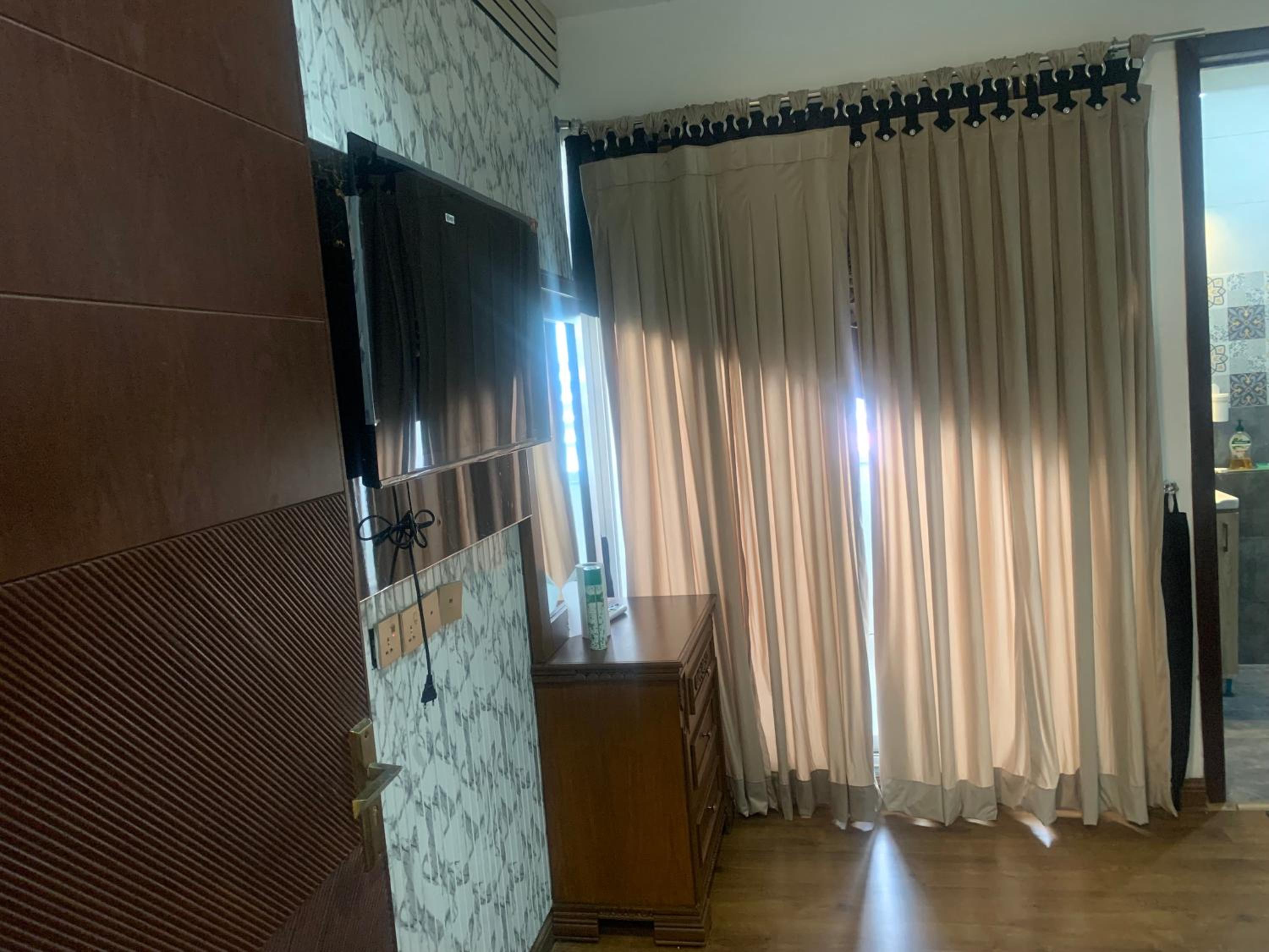 Arena Mall 1BHK Apartment