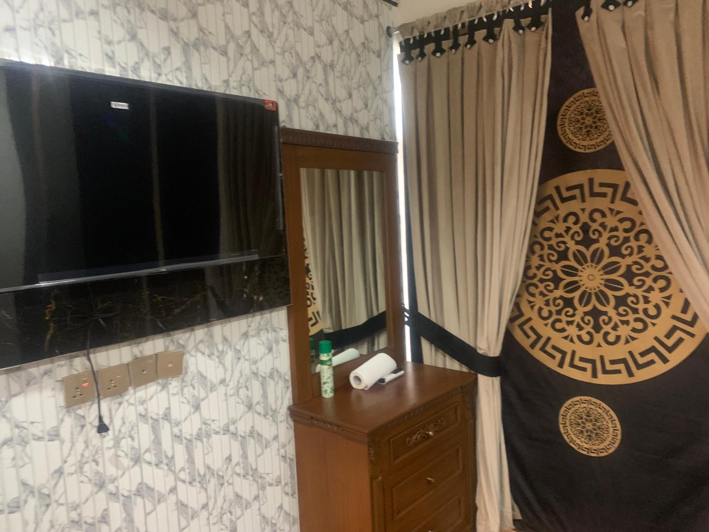 Arena Mall 1BHK Apartment