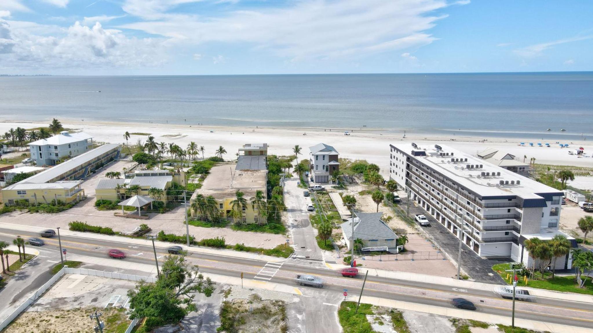 Charming Fort Myers Beach House view 4