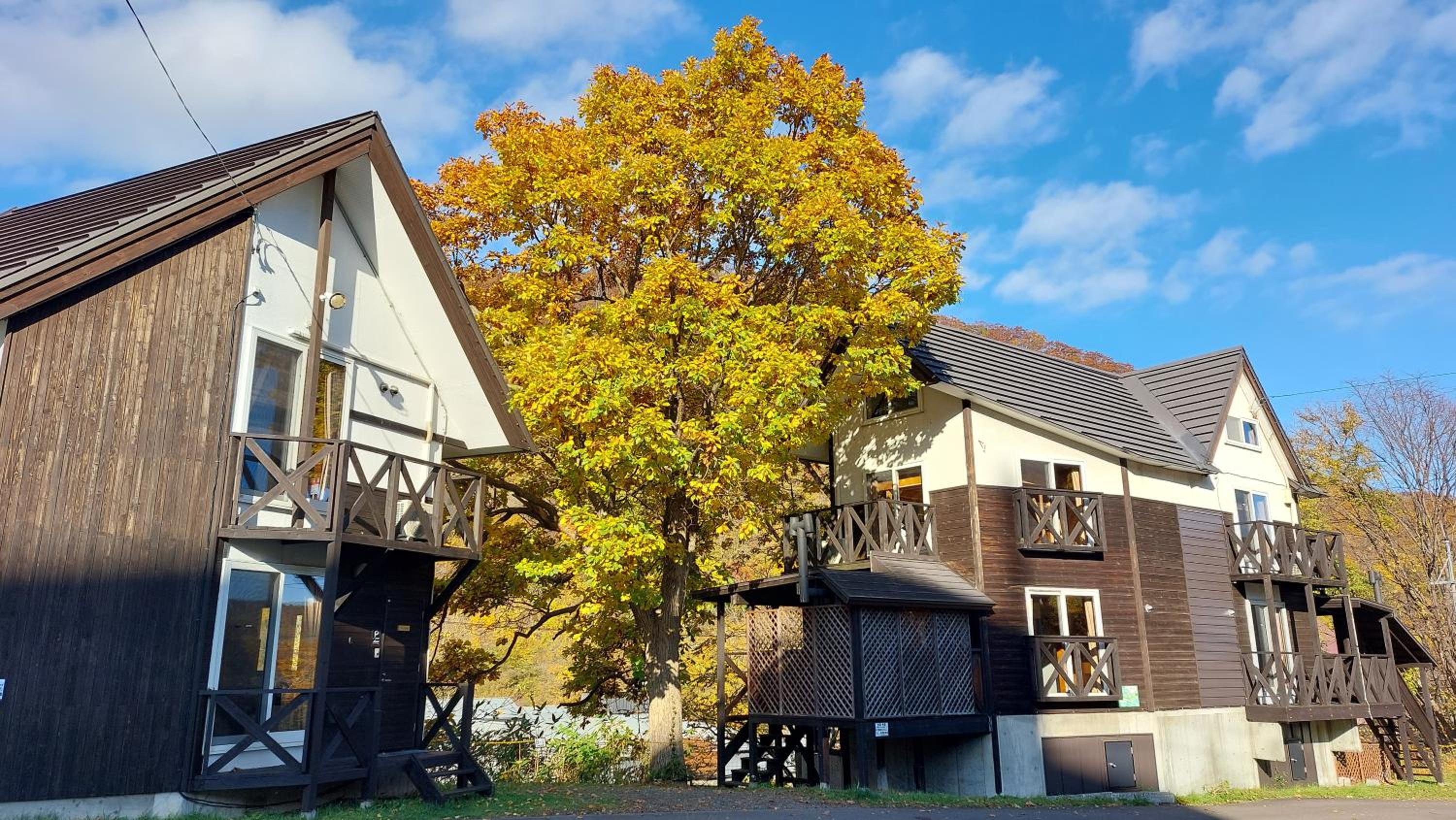 Winkel Village