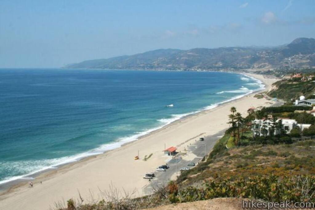 30 PCT OFF!! Limited Time! Malibu Ocean View Villa with Hot Tub, Mins to Beach Hiking Trails, Coastal Lifestyle - Property Image 50