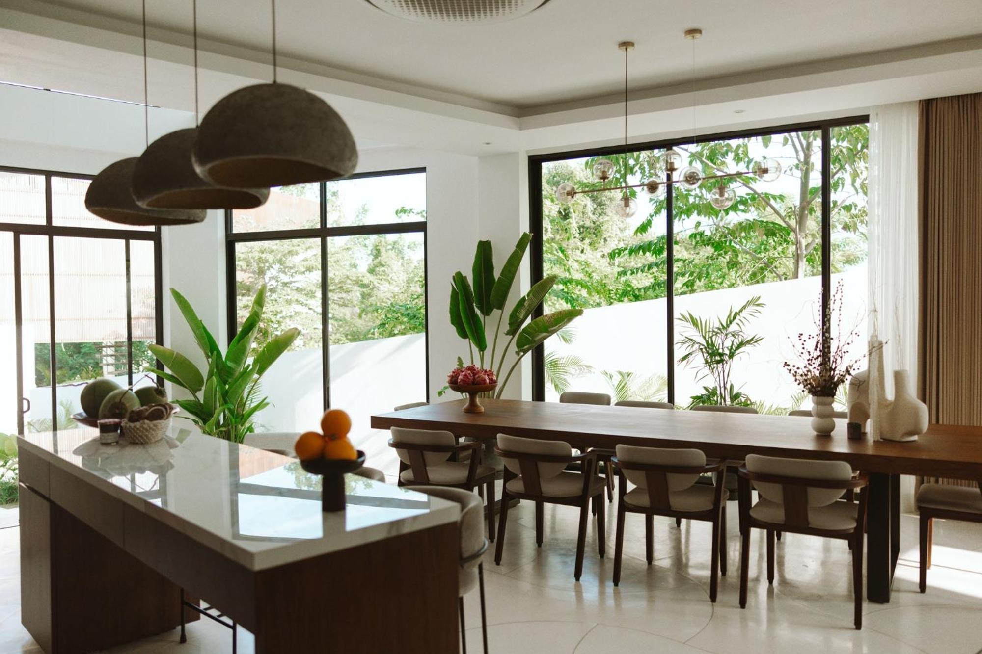 5 bedrooms villa that is elegant and comfortable to relax view 2