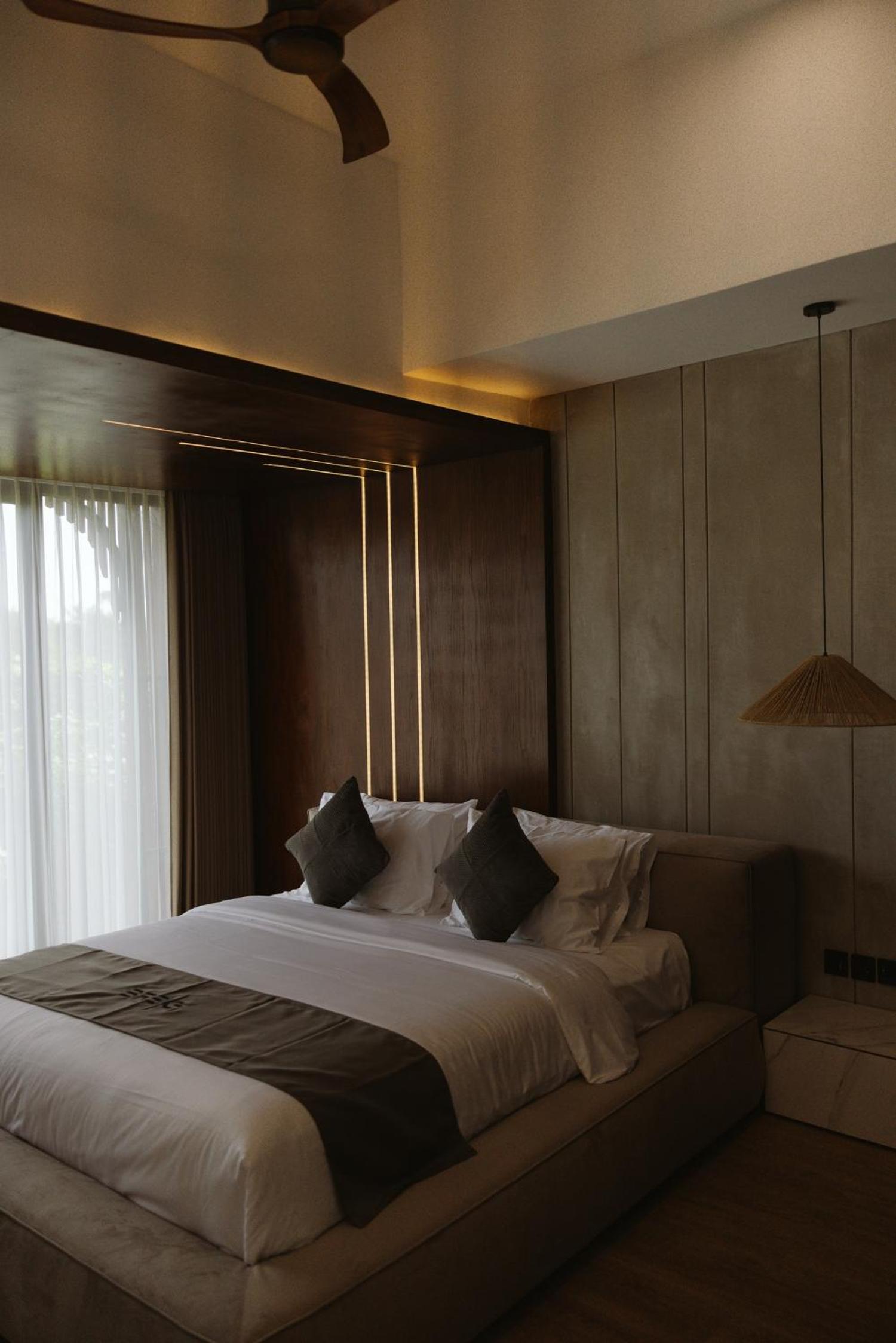 5 bedrooms villa that is elegant and comfortable to relax view 3