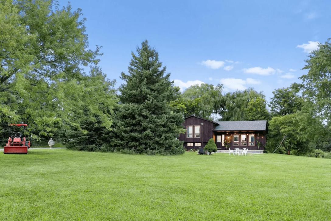 Doran Farm House
