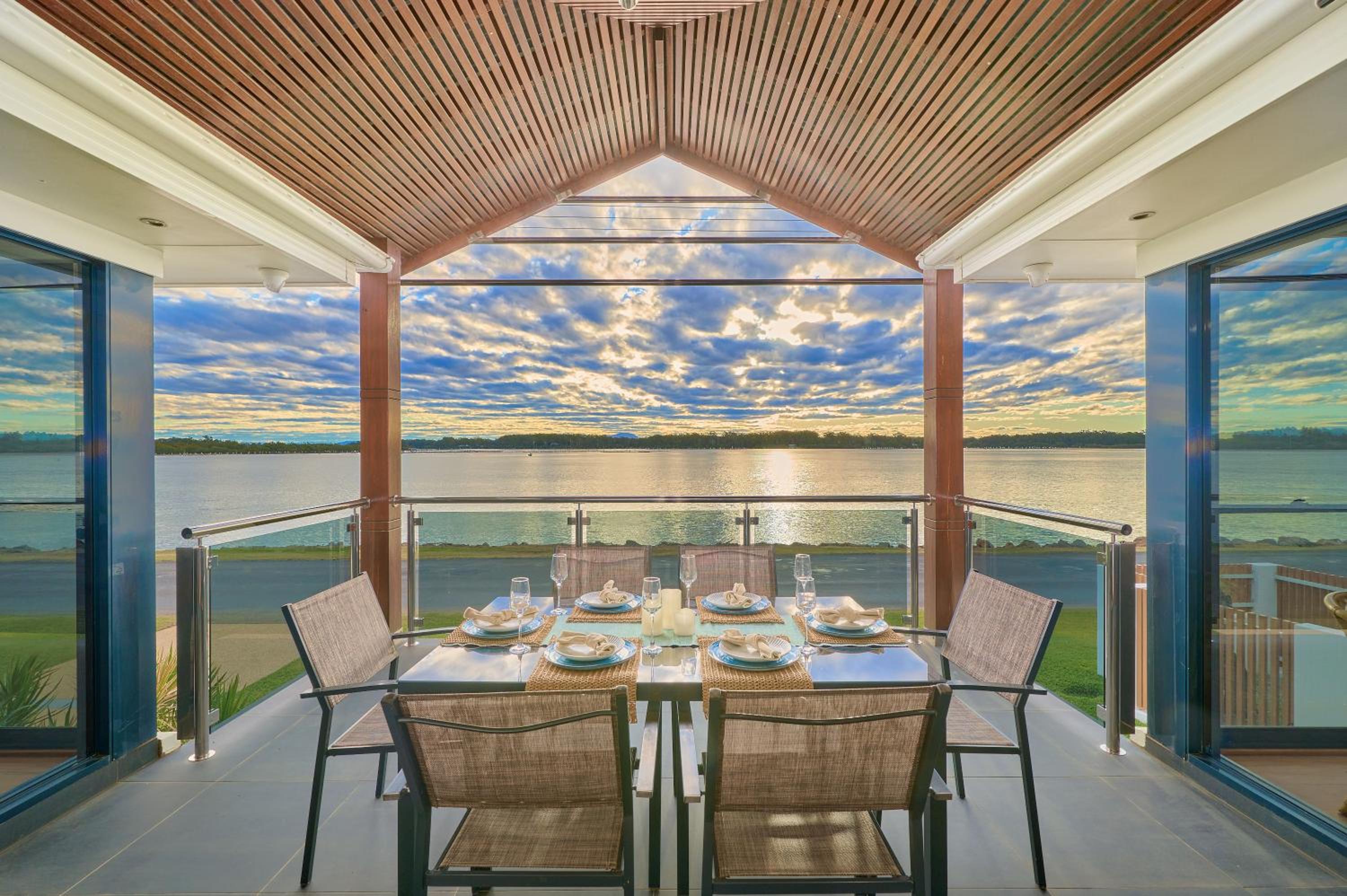 Riverside Luxury