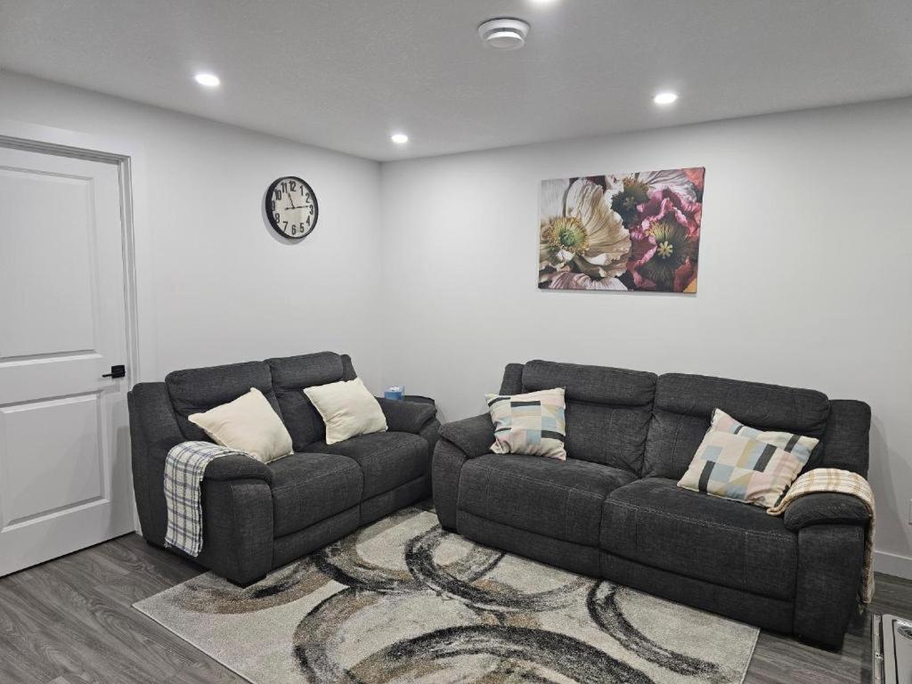Lovely 2 Bedroom Suite in Calgary
