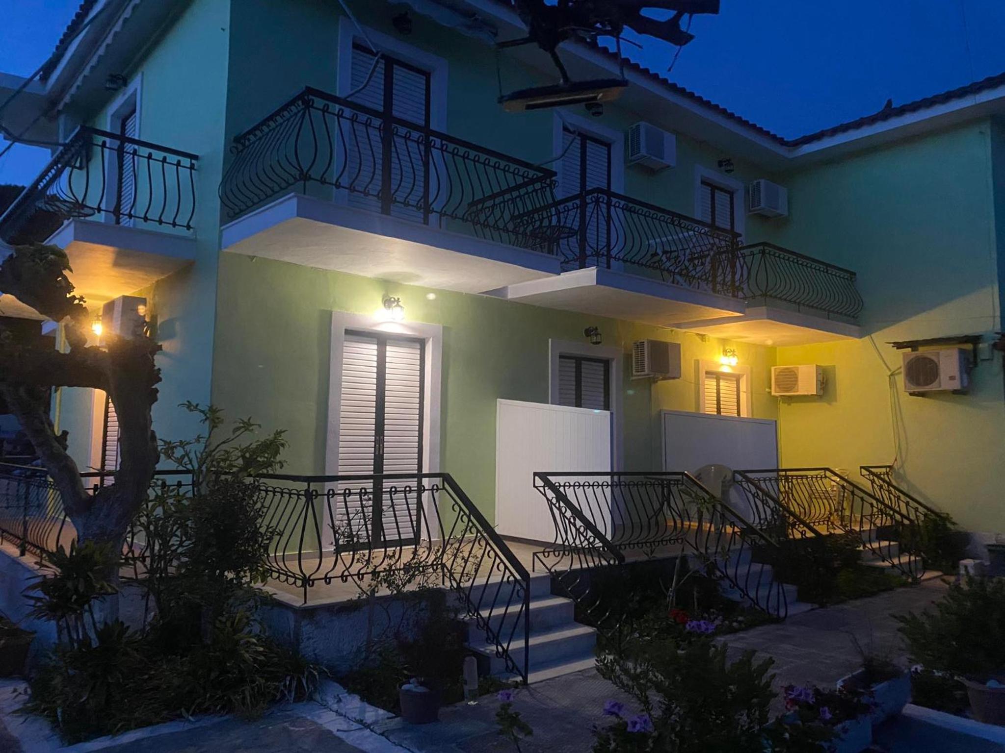 Laganas Vacations - Mary Studios - Property Image 2