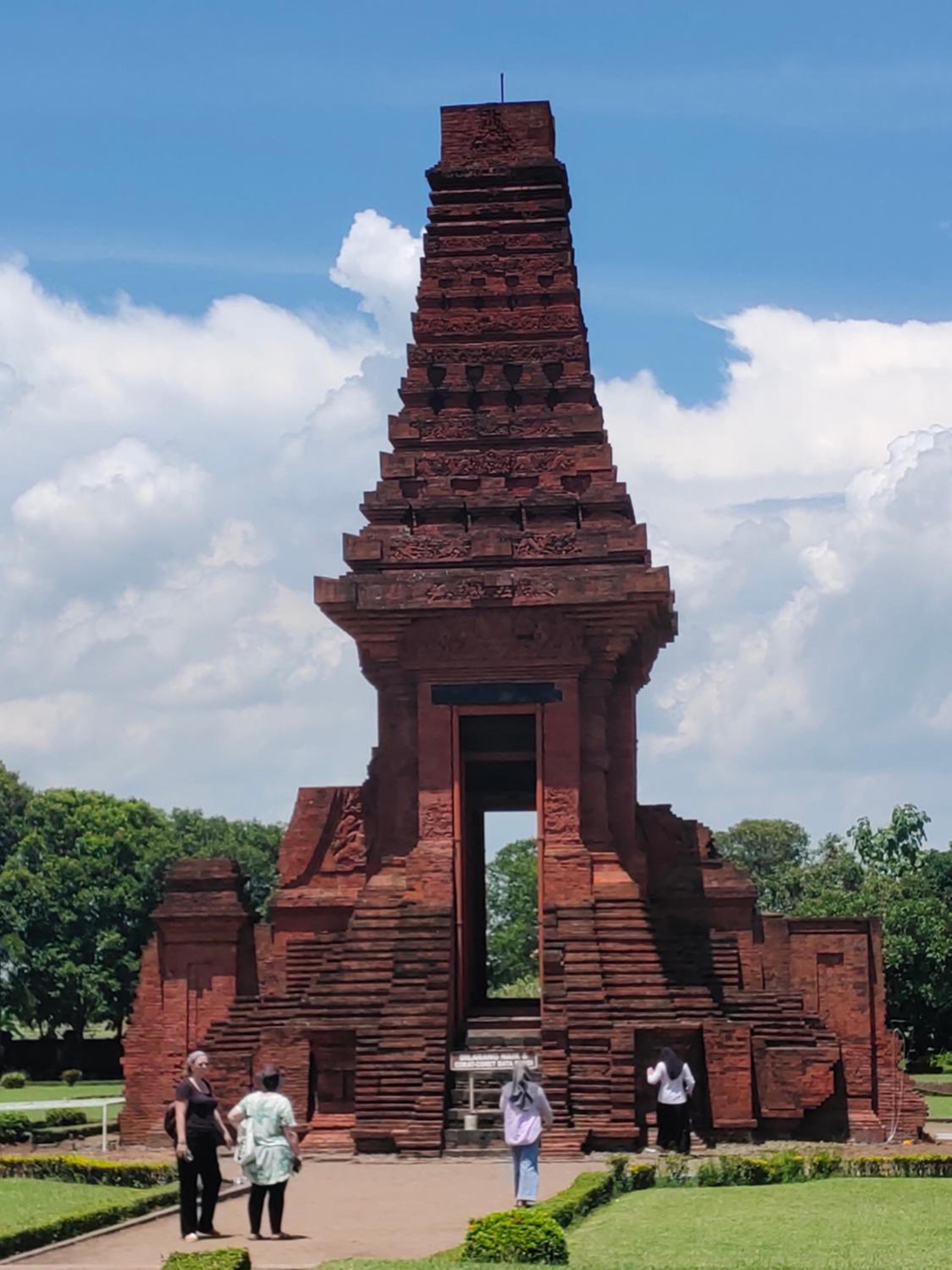 GRHA PAWITRA TROWULAN view 5