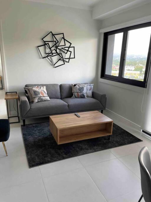 Lovely 1br Via Rooftop pool