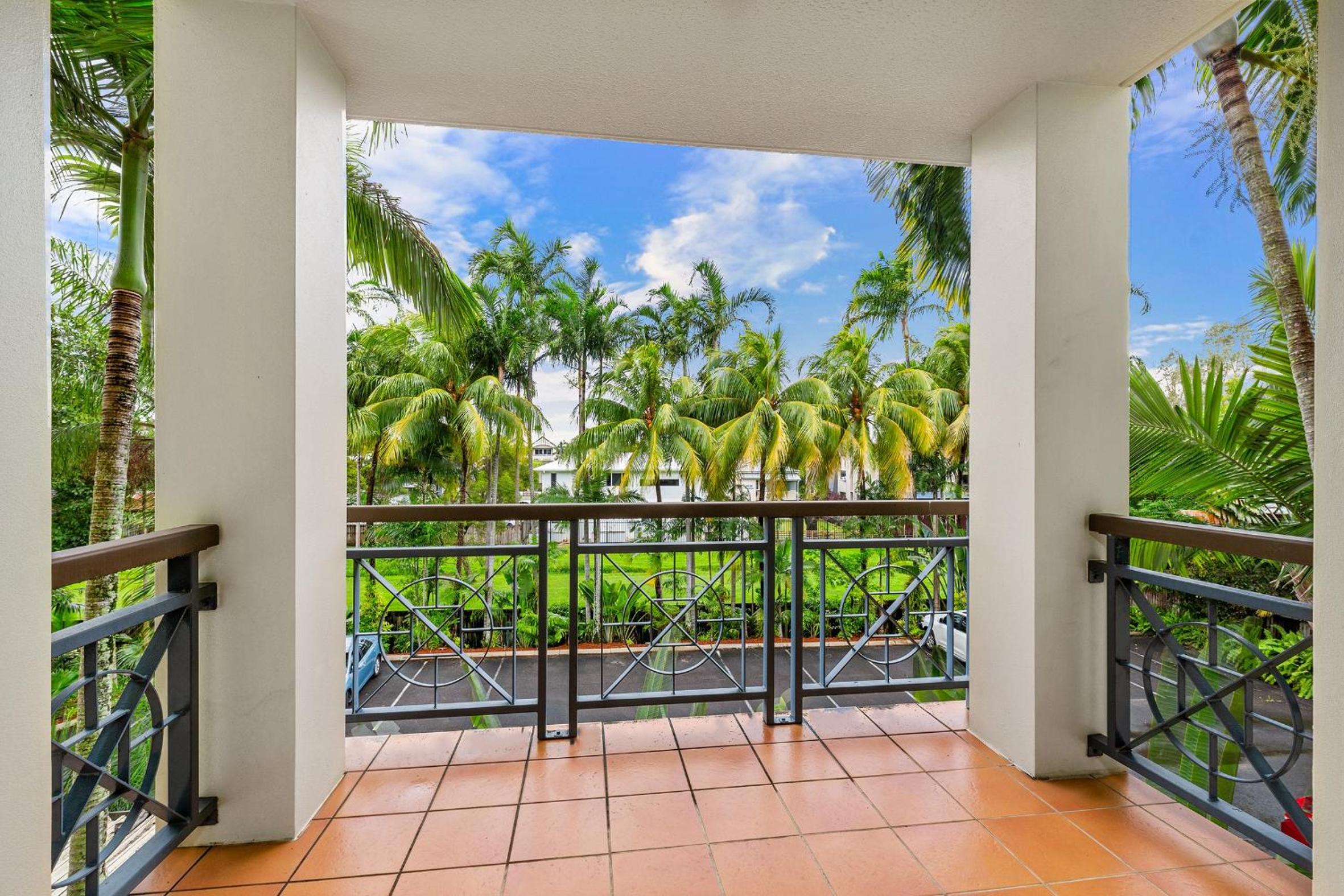 Reefside Escape - Image 3