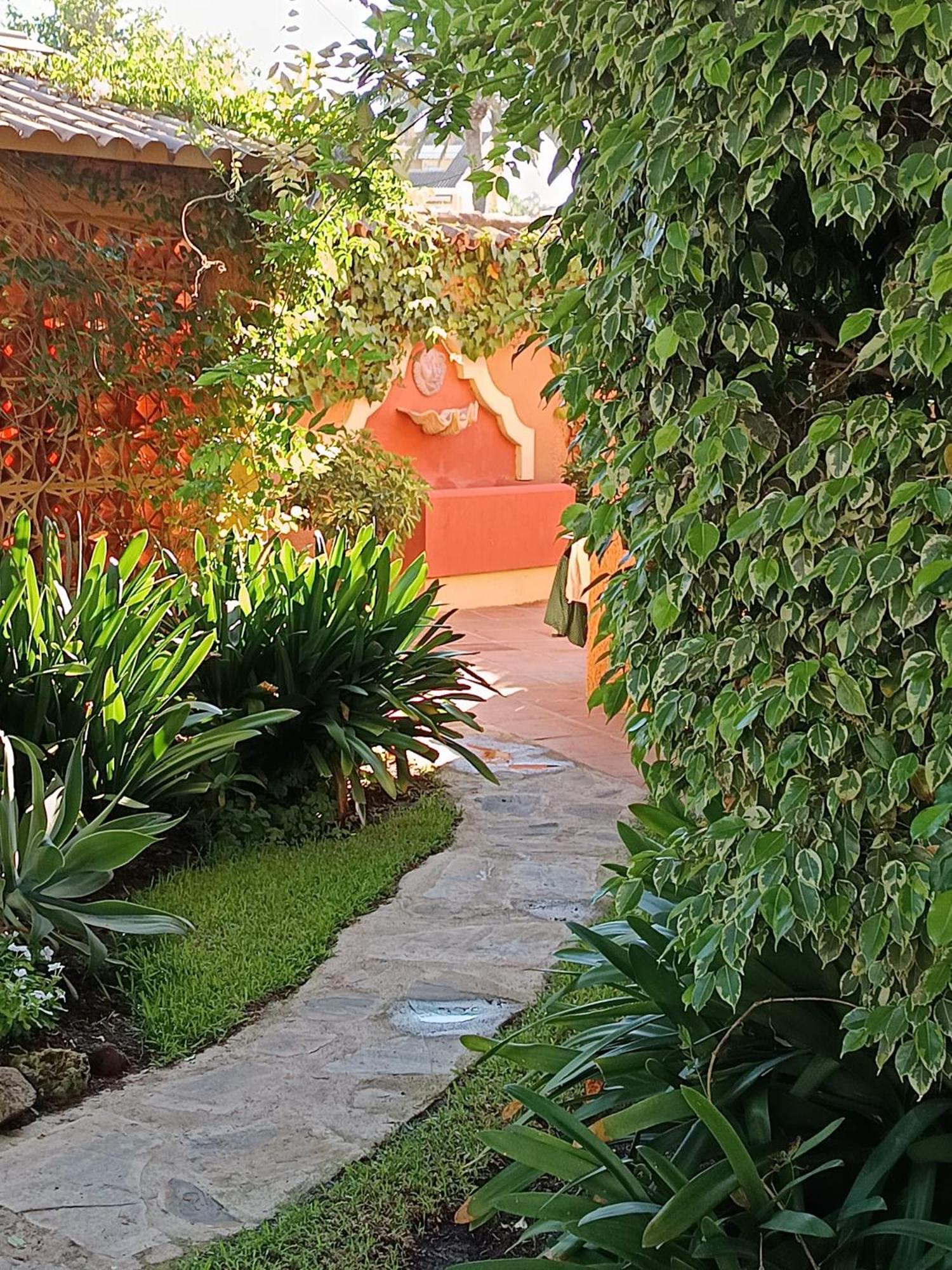VILLA junto a la playa - SUN & RELAX view 2