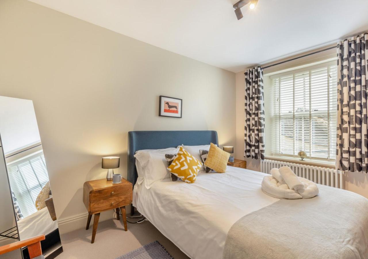 3 Bed in Carperby oc-ds058