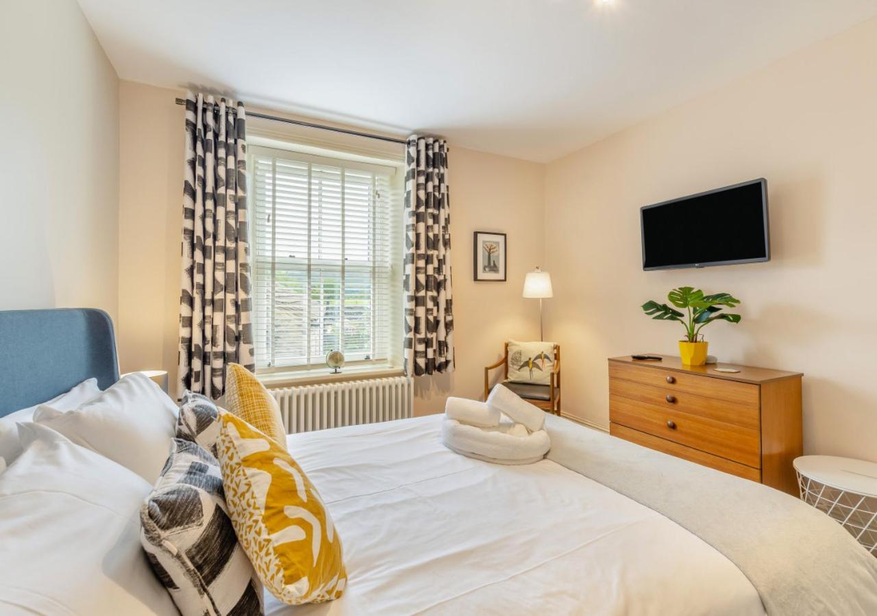 3 Bed in Carperby oc-ds058