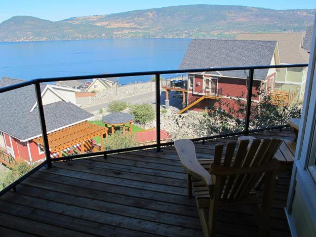 La Casa Lakeside Resort