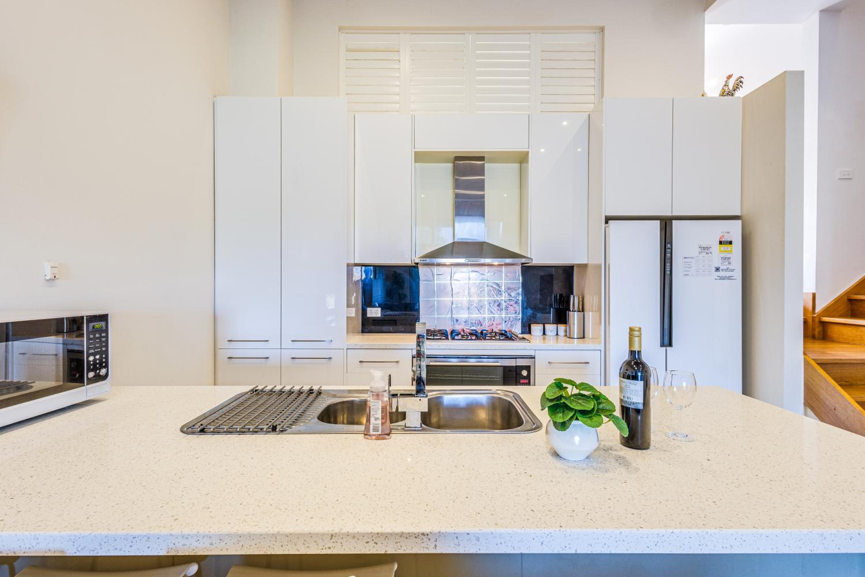 StayAU 3BR Cozy Retreat Point Cook Golf Nearby