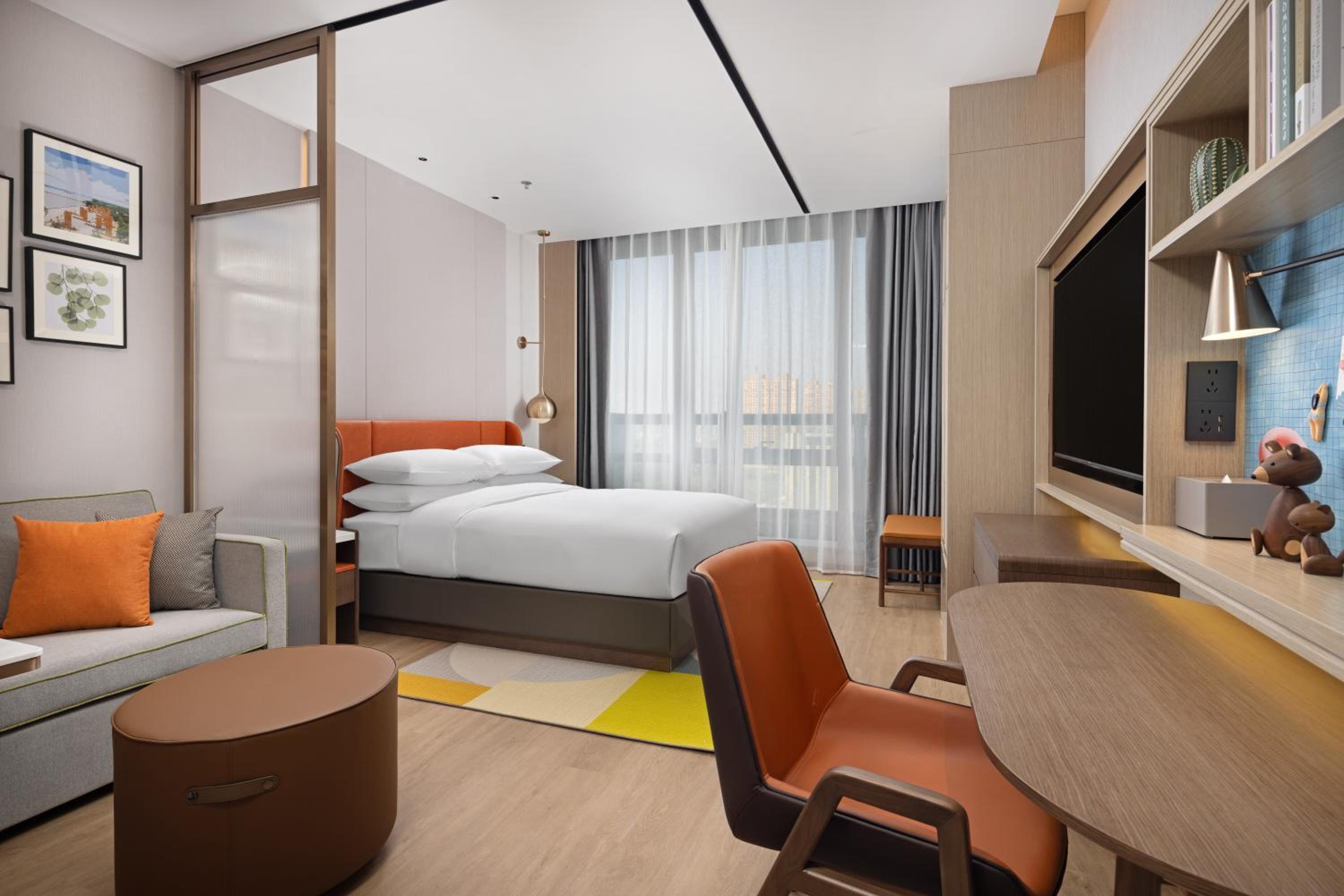 Home2 Suite by Hilton Jingjiang Binjiang New Town