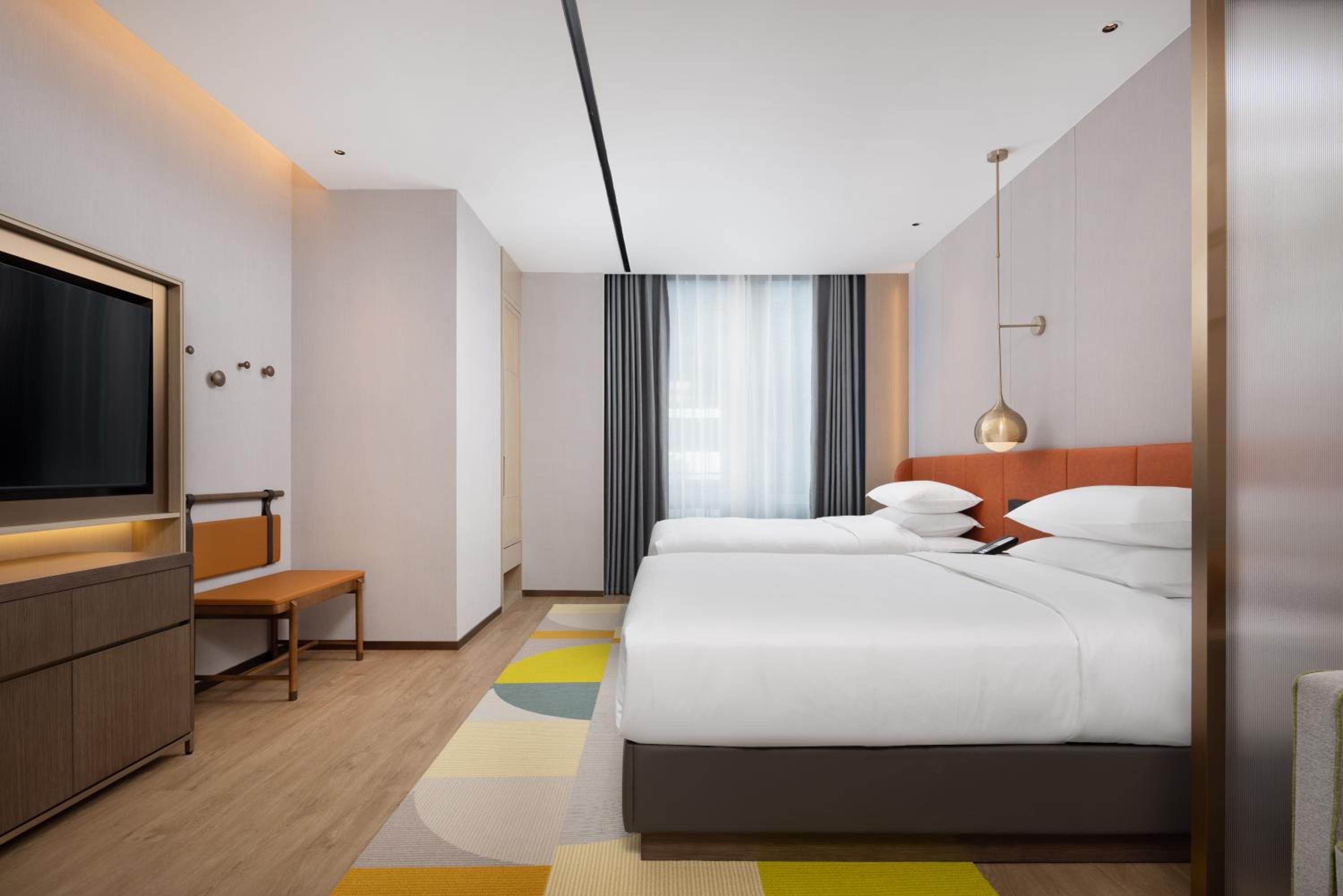 Home2 Suite by Hilton Jingjiang Binjiang New Town