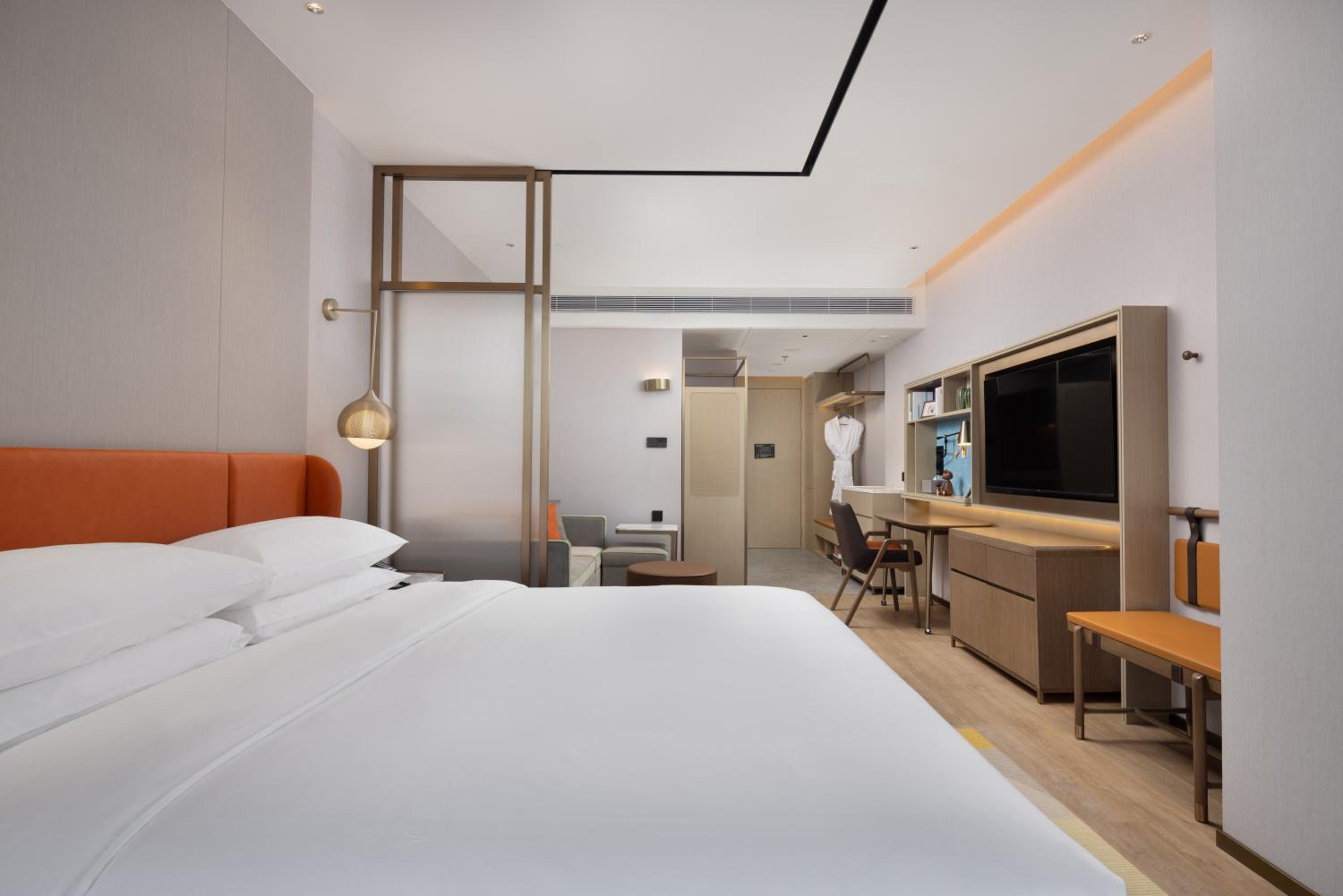Home2 Suite by Hilton Jingjiang Binjiang New Town