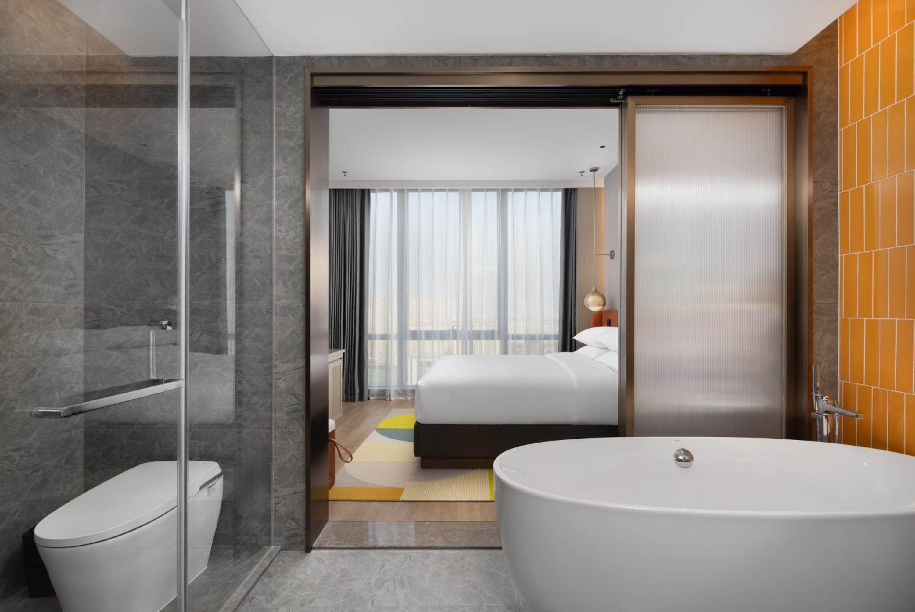 Home2 Suite by Hilton Jingjiang Binjiang New Town