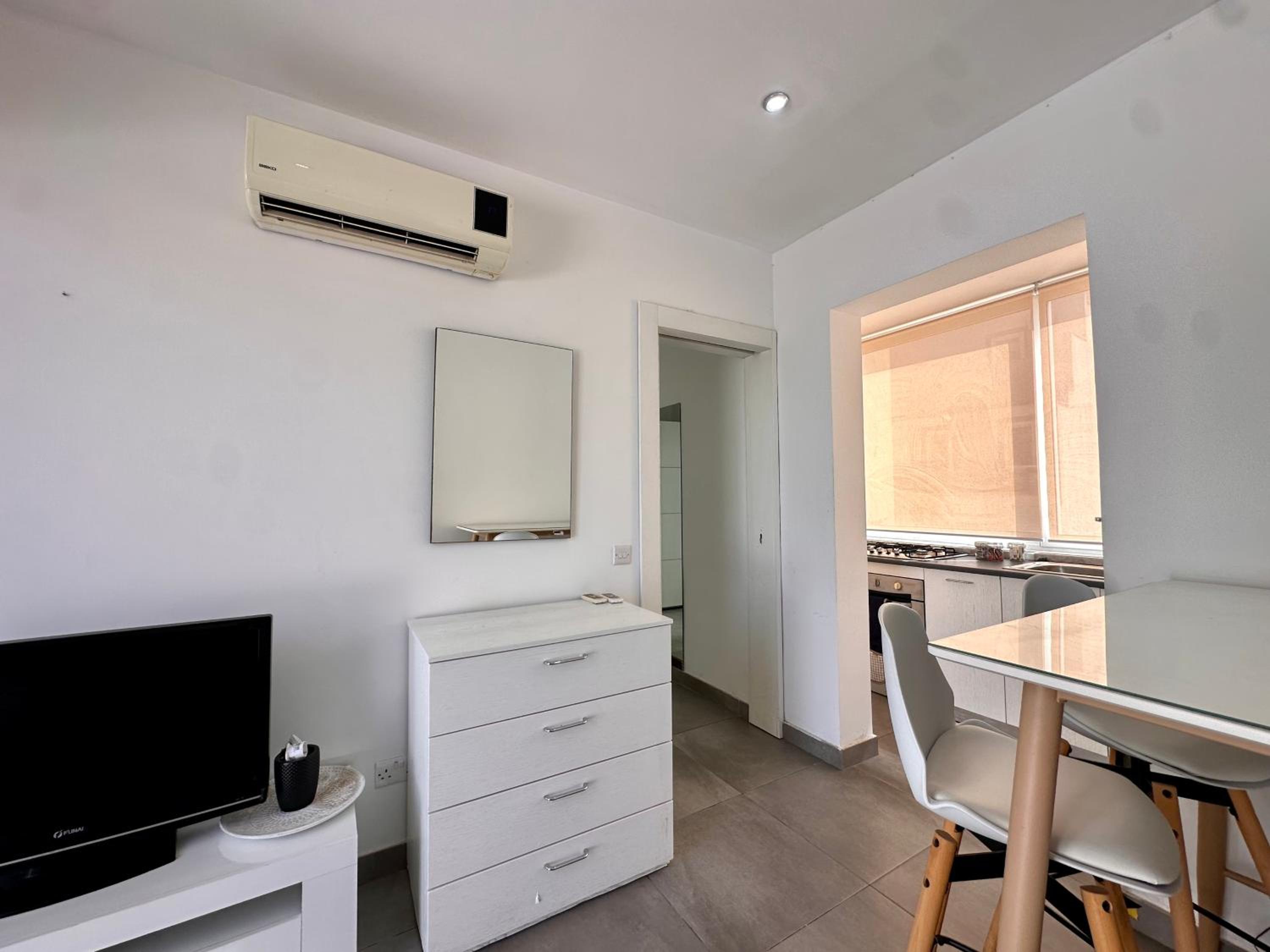 Penthouse in the heart of Paceville by SF HOMES view 5