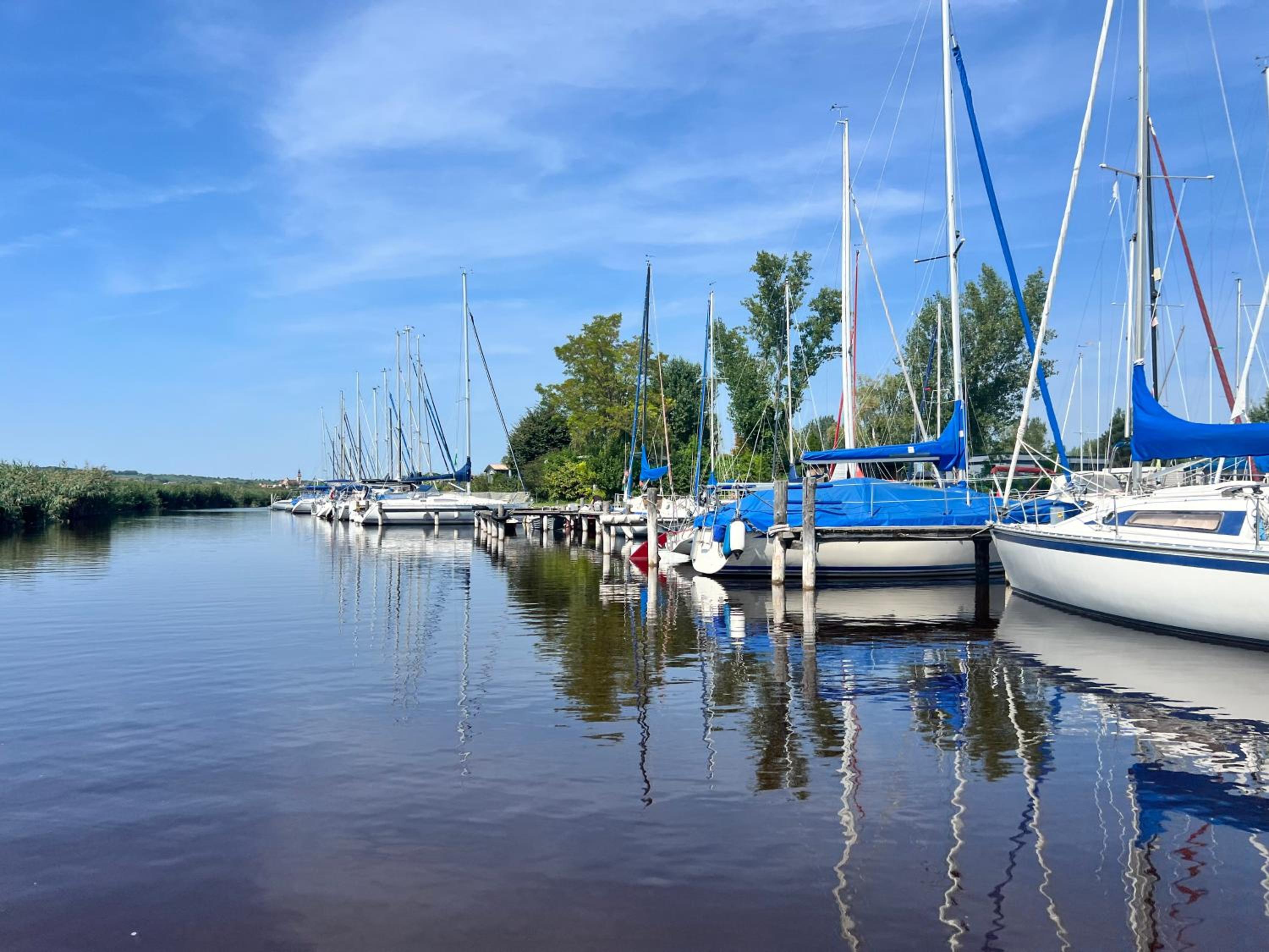 Seehütte Neusiedlersee inklusive Elektroboot
