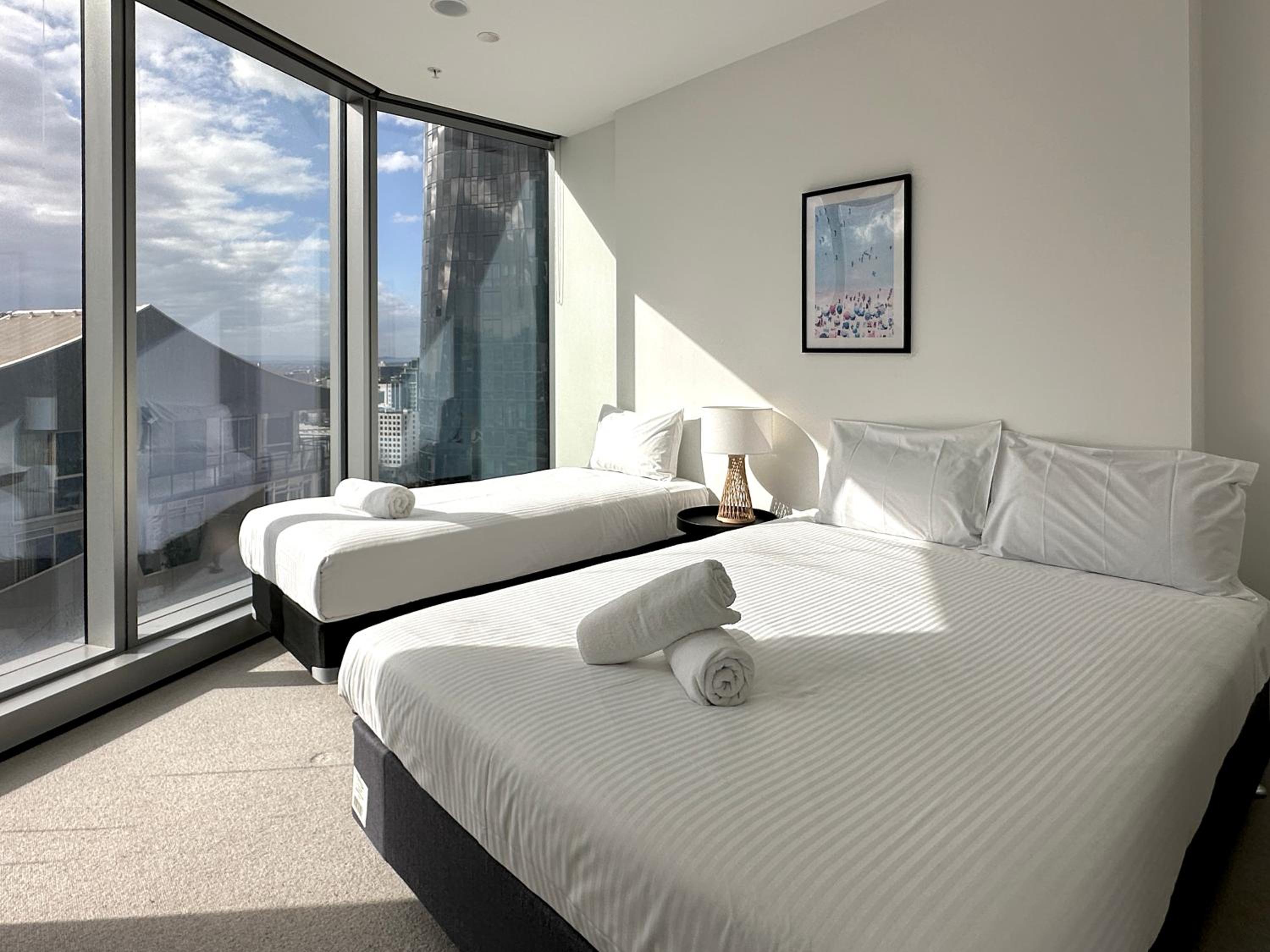 Exclusive 3B2B Apartments At WSP