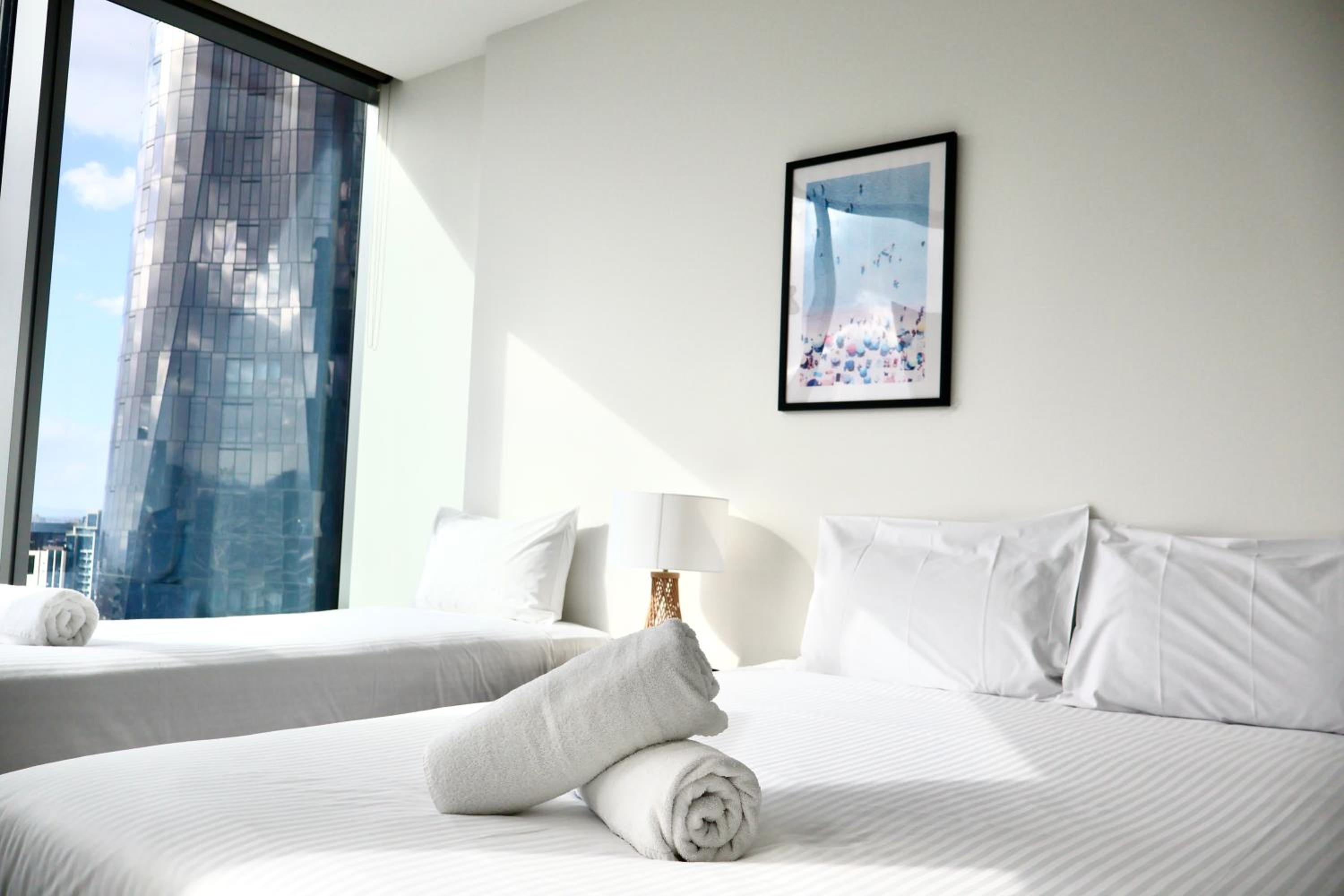 Exclusive 3B2B Apartments At WSP