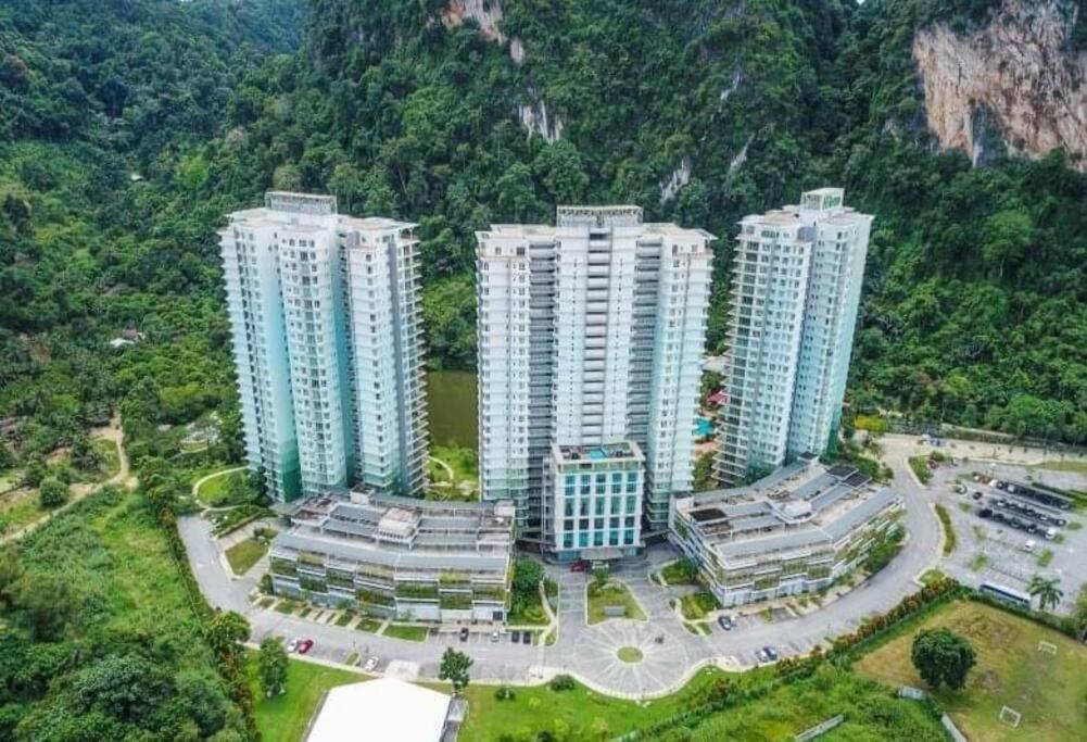Magnificent Mountain & Lake Views' Suite Cycas photo 3