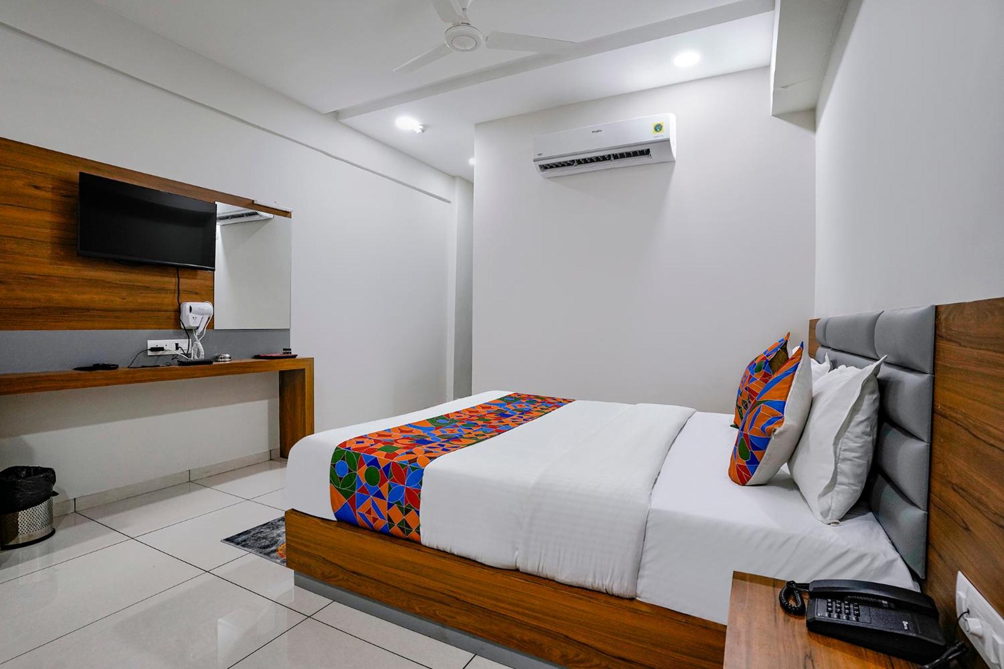 FabHotel Asiana