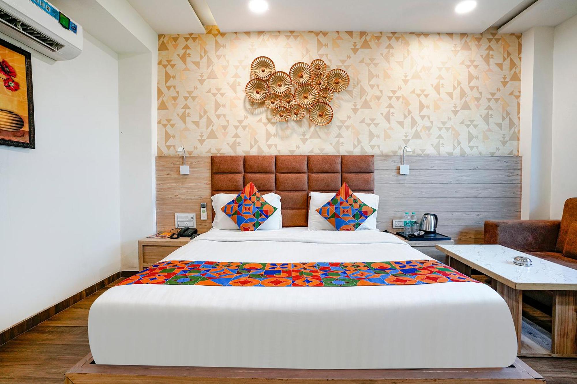 FabHotel Asiana