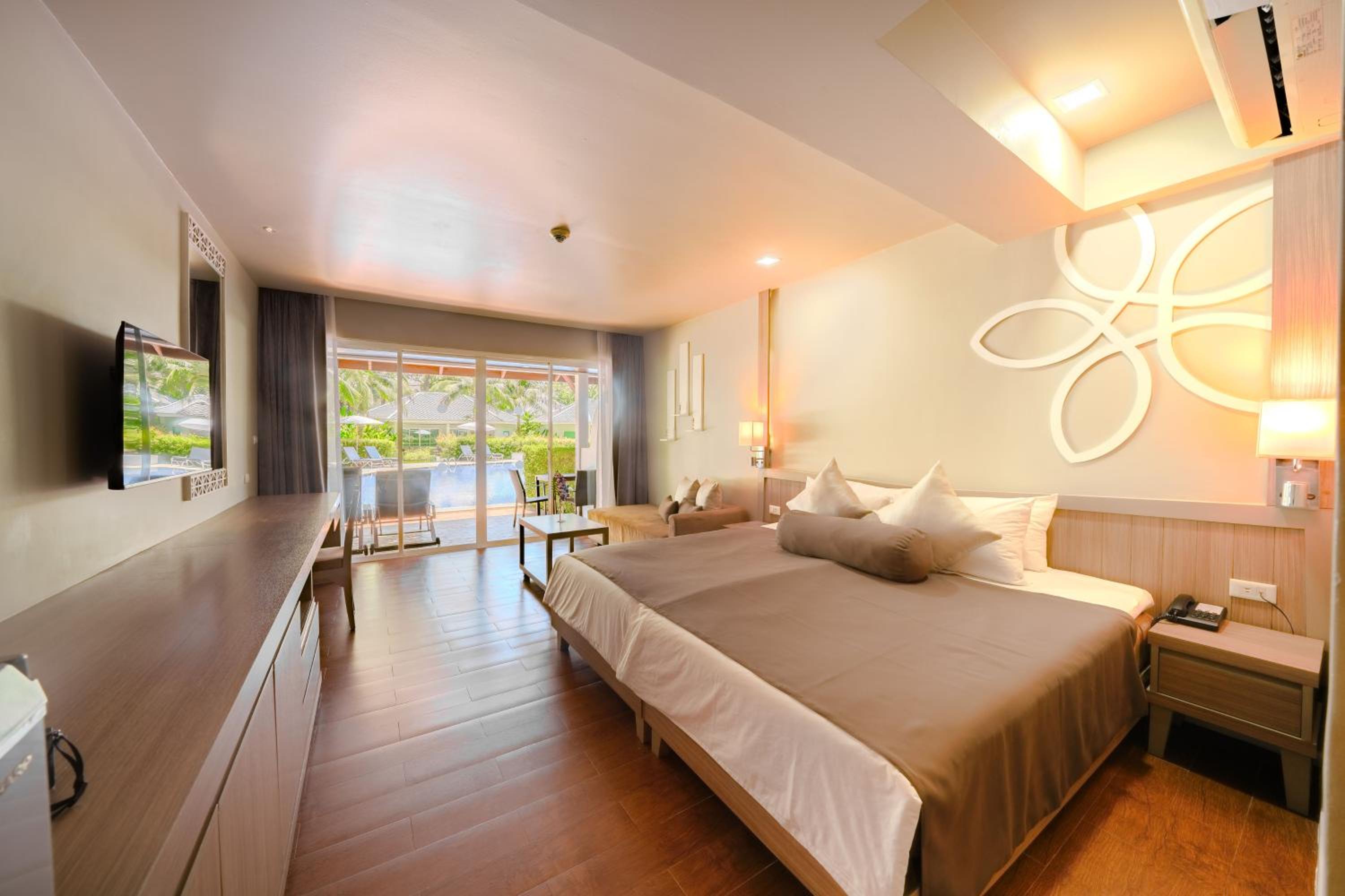 SENTIDO Khao Lak