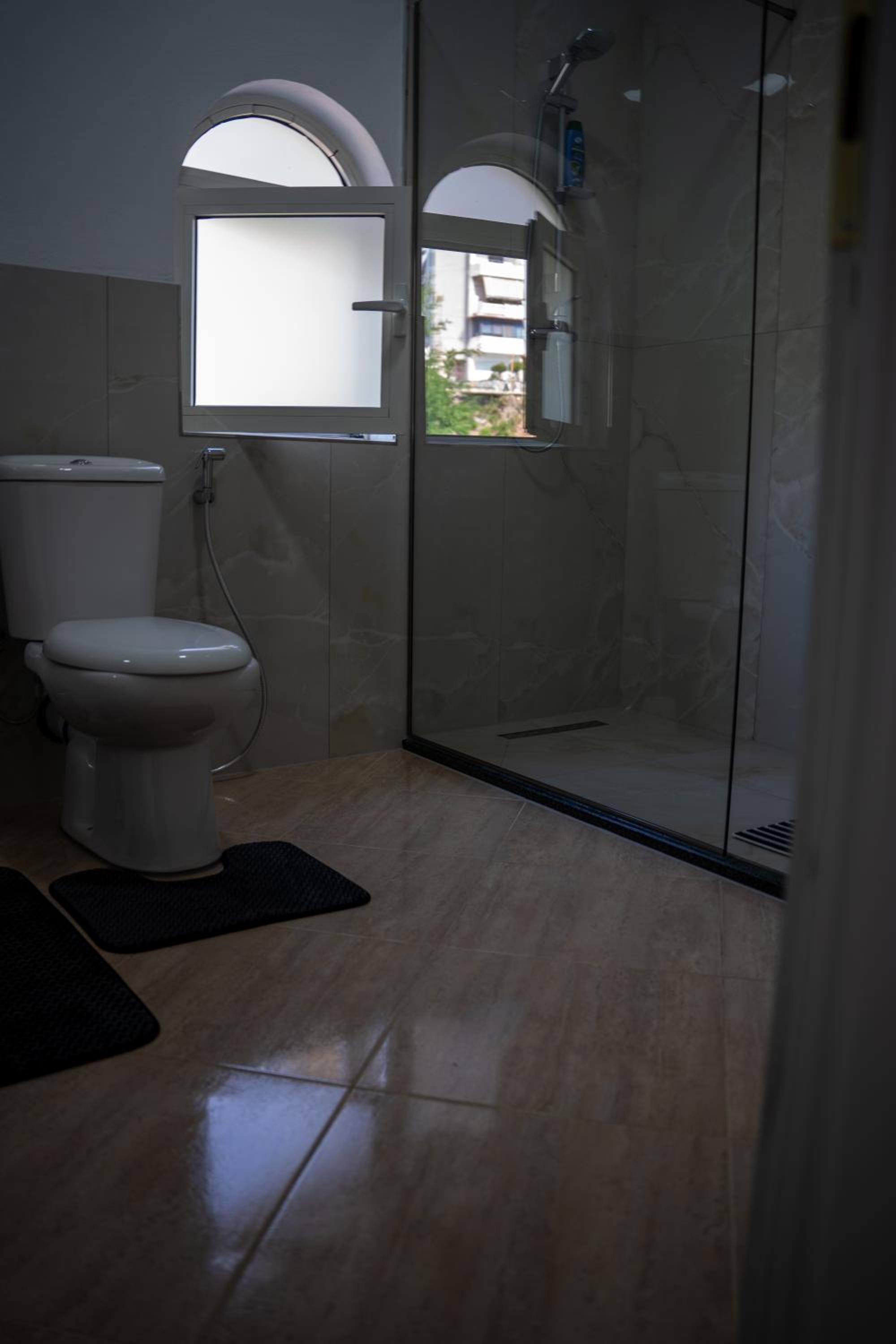 Alesio Guest House