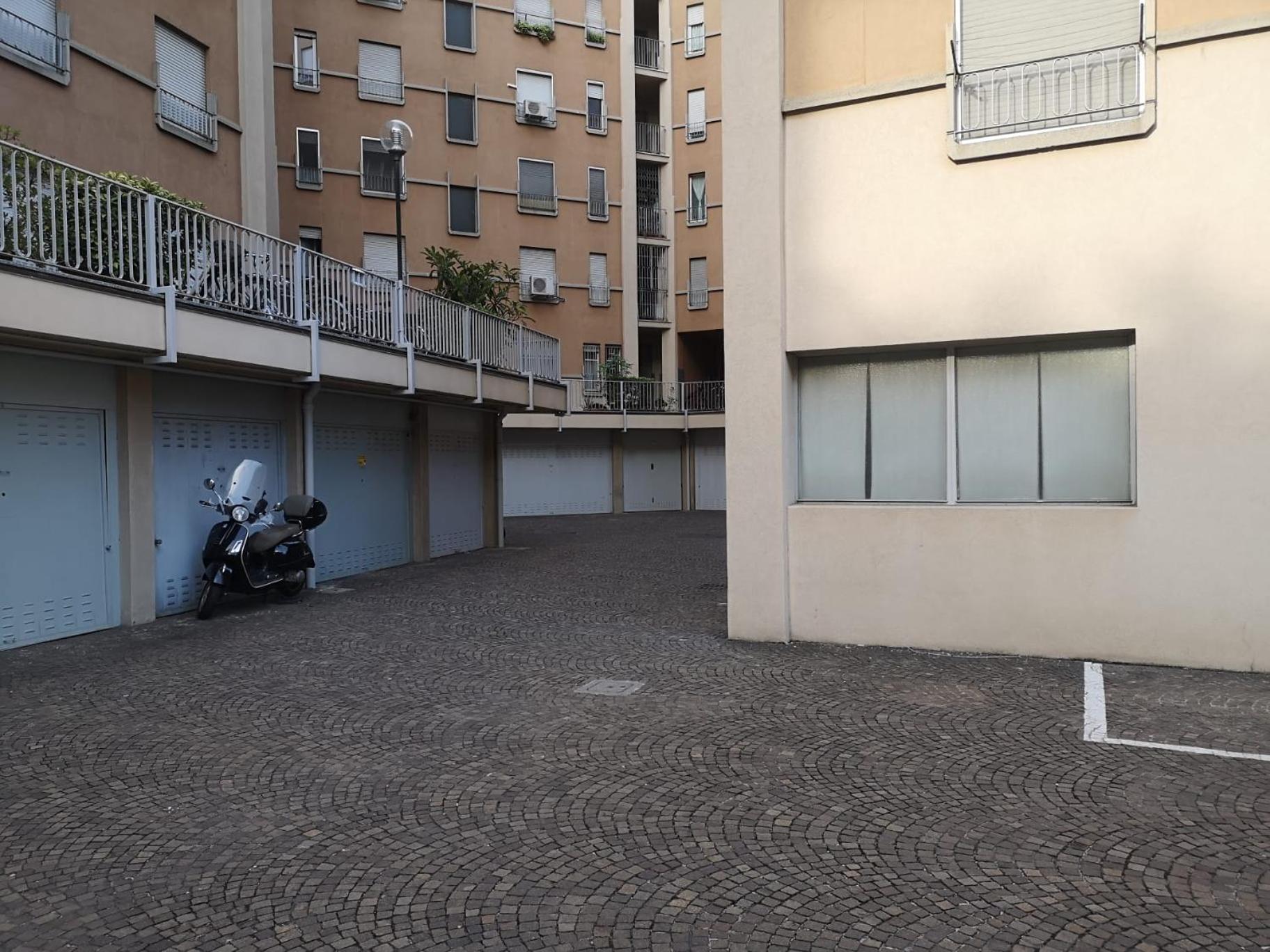 Appartamento Cadolini - Secured Parking! - Duomo in 20 min - Quiteness and Garden