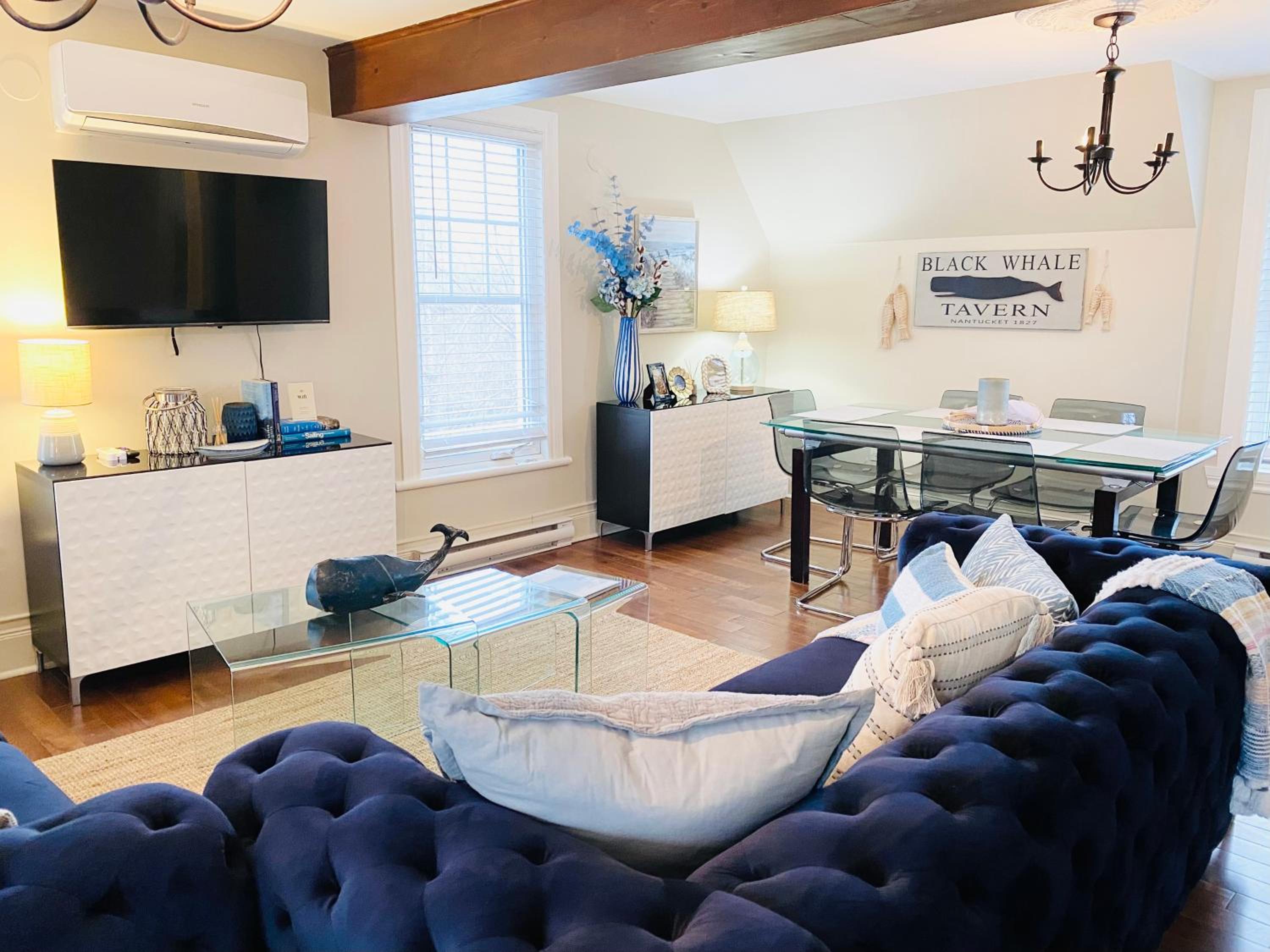 Maison Bleue