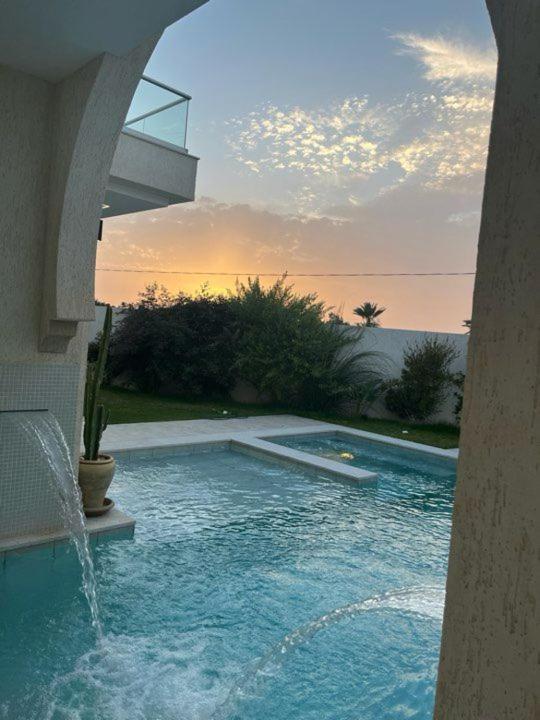 Villa Lynoute piscine sans vis à vis meilleur emplacement à proximité de la plage