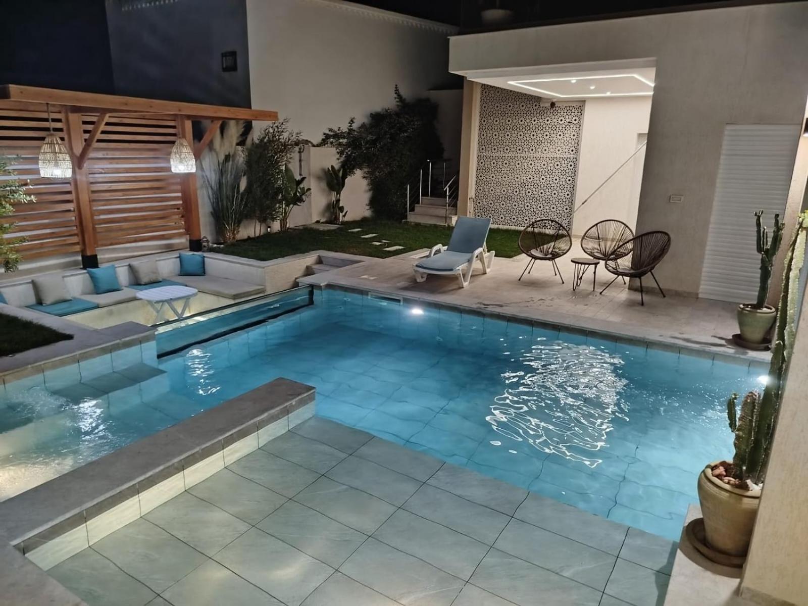 Villa Lynoute piscine sans vis à vis meilleur emplacement à proximité de la plage