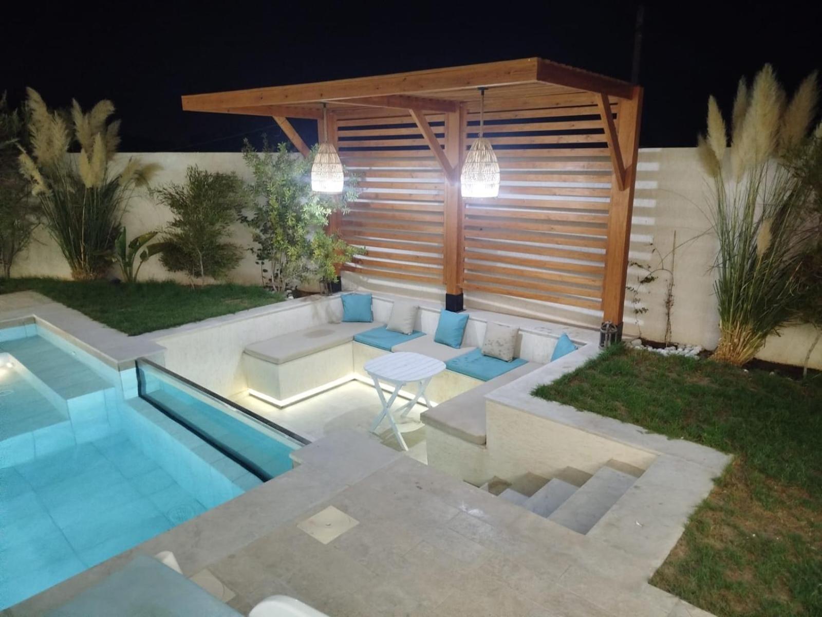 Villa Lynoute piscine sans vis à vis meilleur emplacement à proximité de la plage