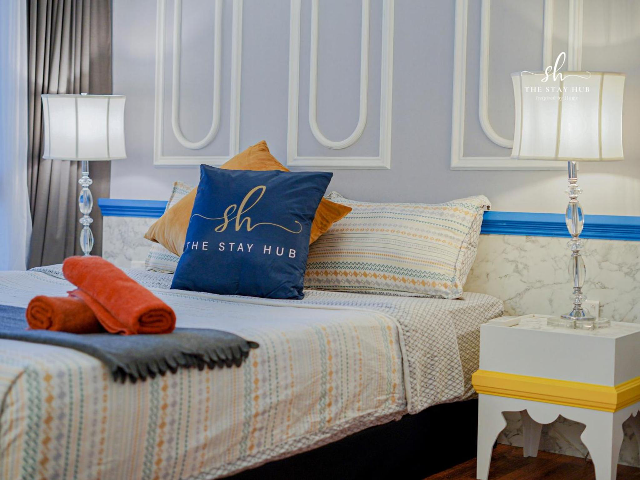 Arte Mont Kiara Luxury Suite with Heated Jacuzzi Pods - Free Parking - Next to MITEC- by The Stay Hub