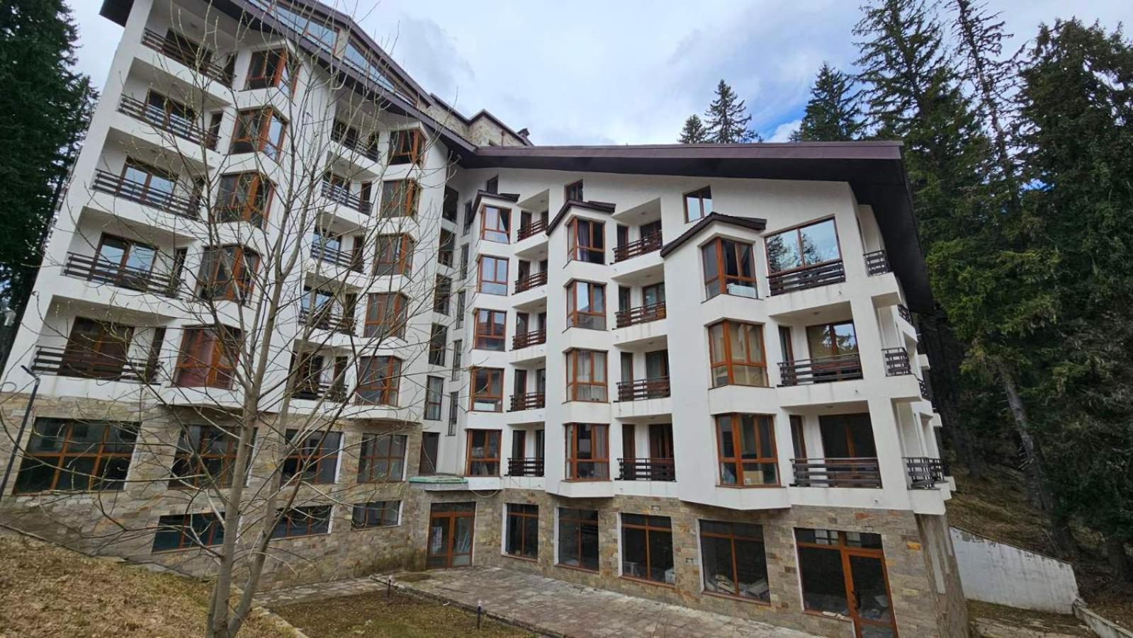 ICEBERG Ski Apartment No19