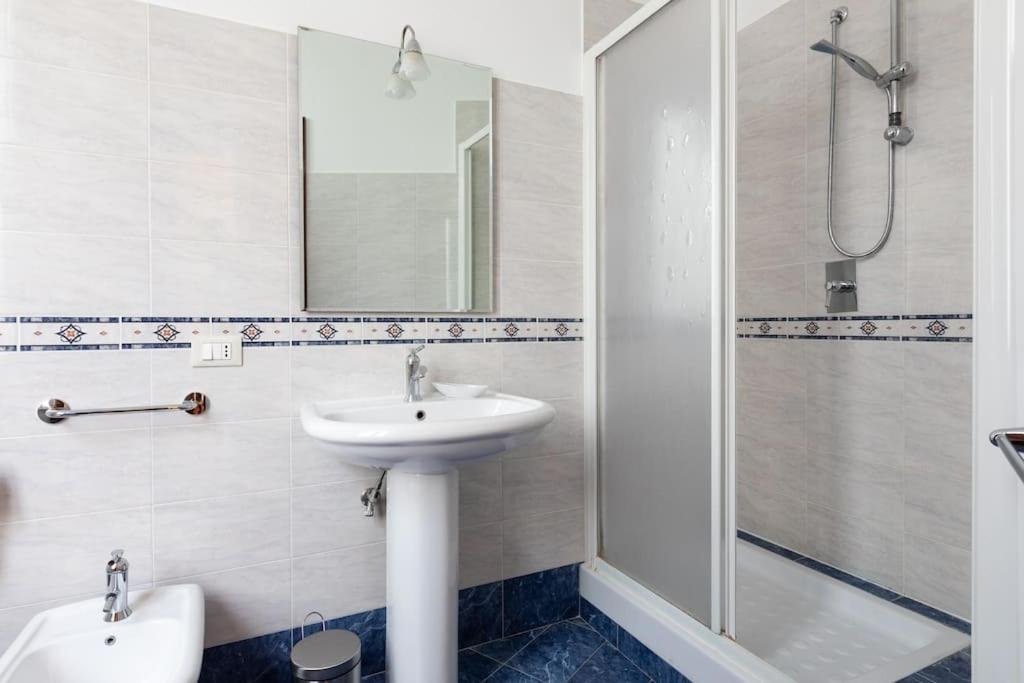 Elegant Salandra Suite