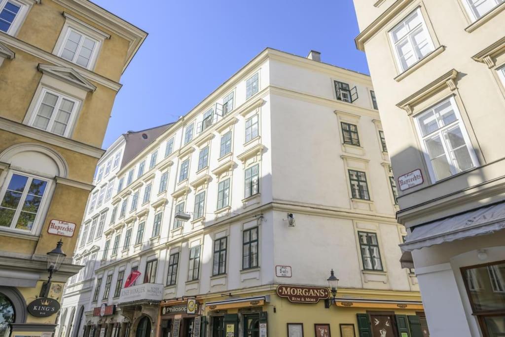 Charming apartment in Center Vienna